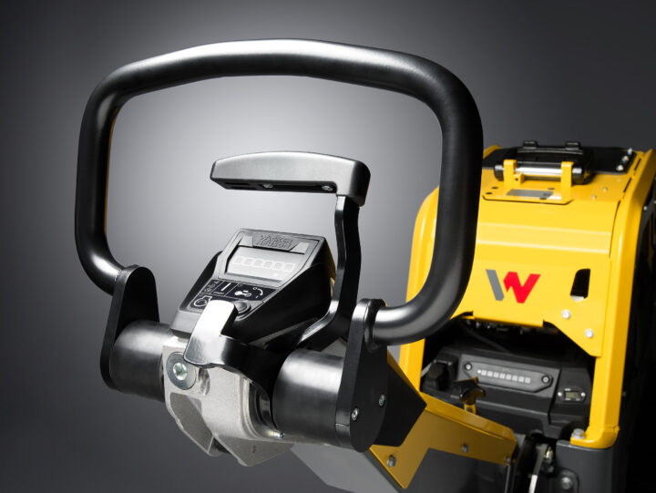 Diesel Powered Reversible Vibratory Plate 404 kg WACKER NEUSON DPU5260HEH