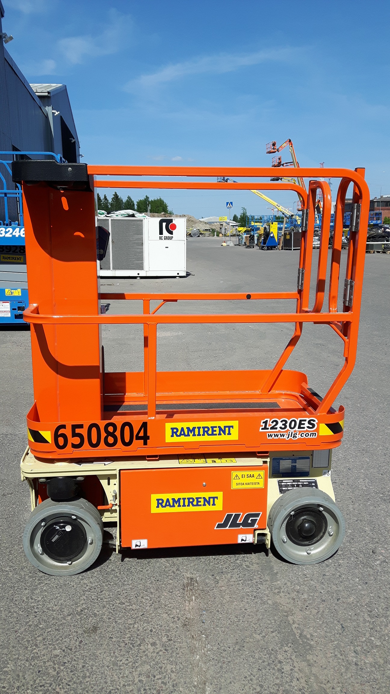 Pelarlift batteri plattformshöjd  3,6 m JLG 1230ES
