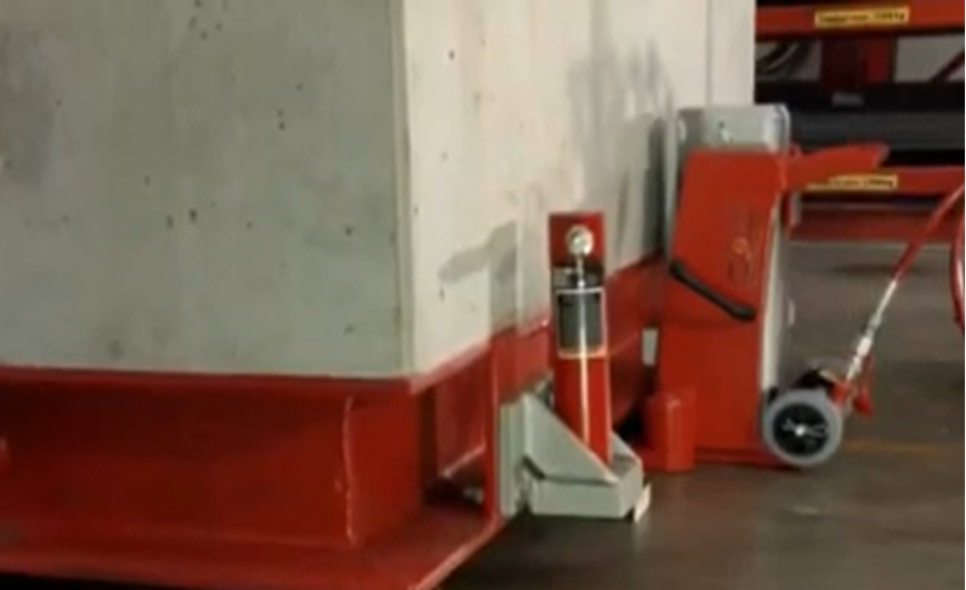 Hydraulic Rack Jack 6 ton JUNG JH6G+