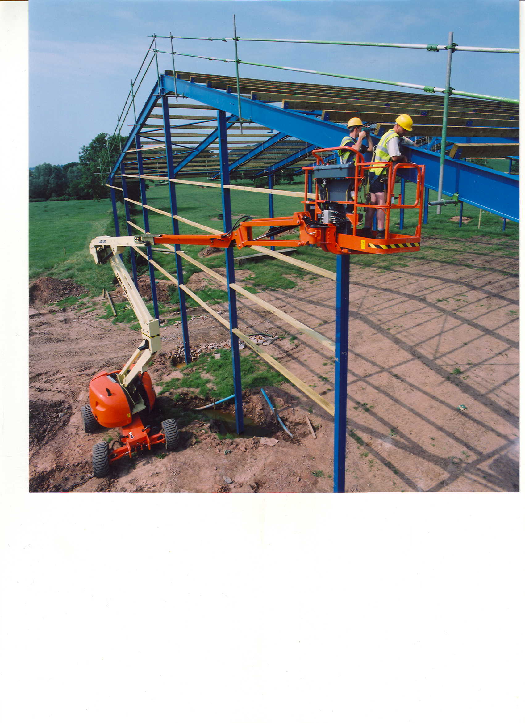 Vikbomslift batteri plattformshöjd 13,7 m JLG M450AJ