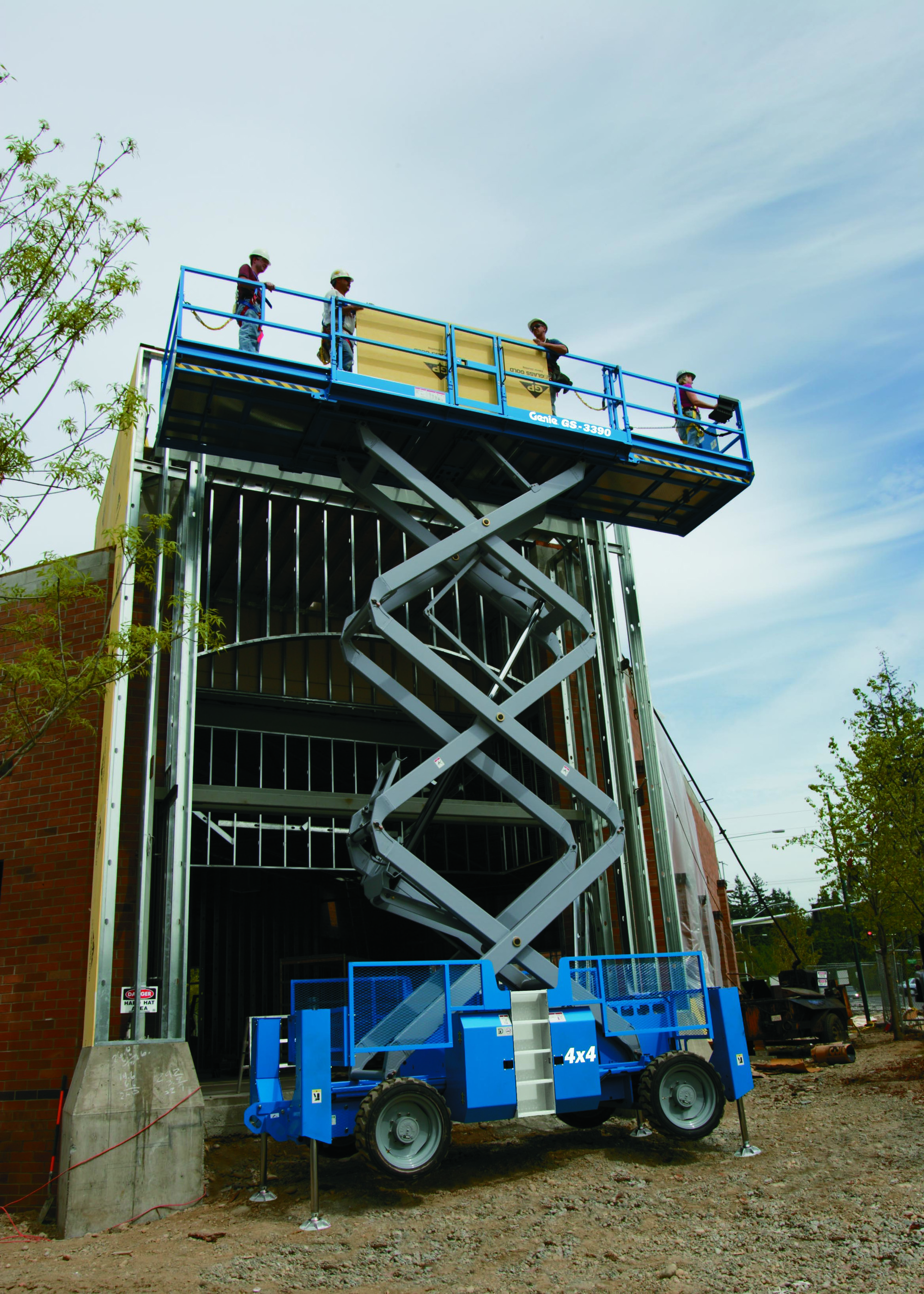 Saxlift diesel, plattformshöjd 10m dubbla utskjut GENIE GS3390RT