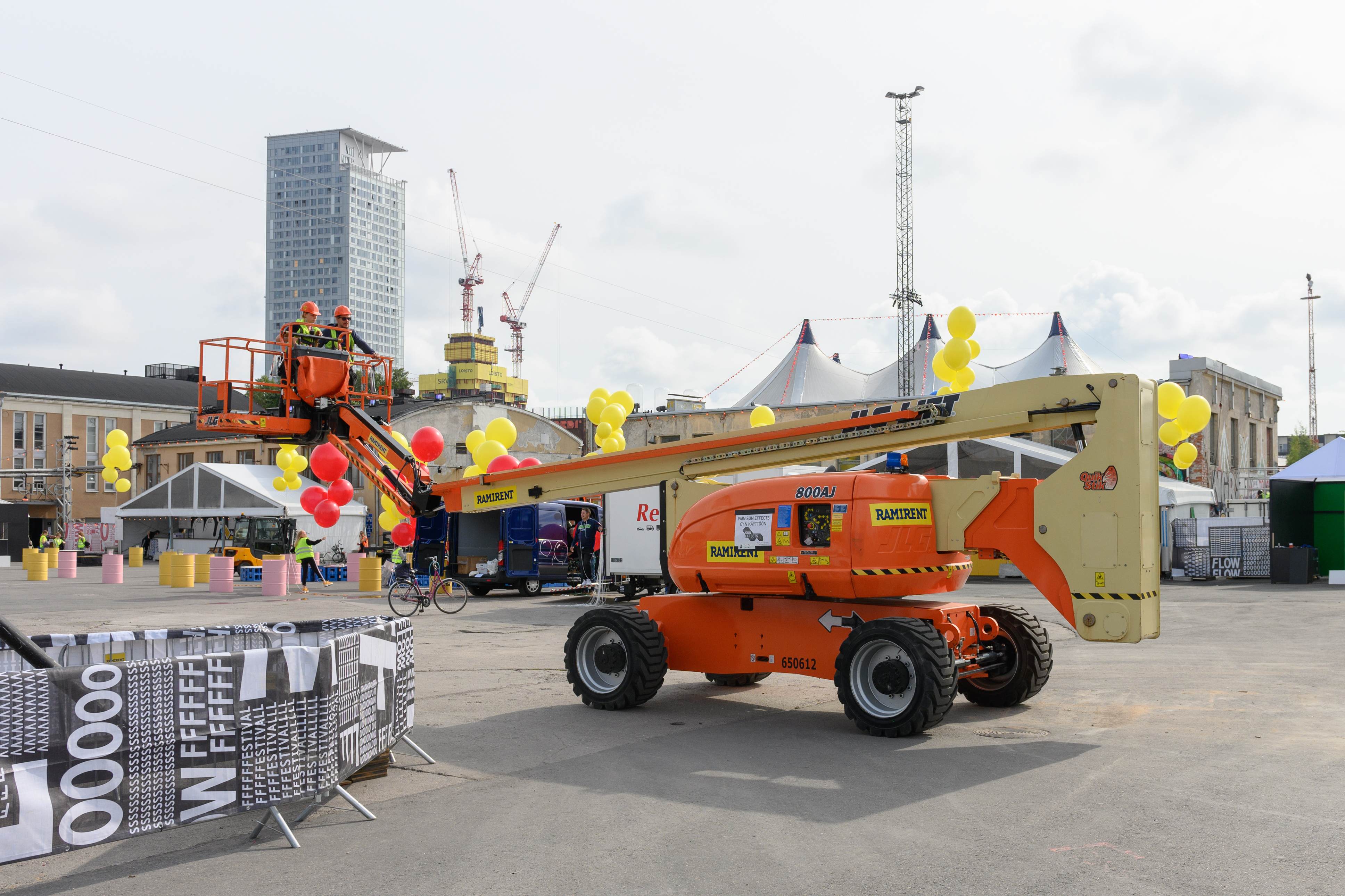 Vikbomslift diesel, plattformshöjd 24,5m JLG 800AJ