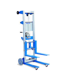 Material lift with manual winch GENIE GL10