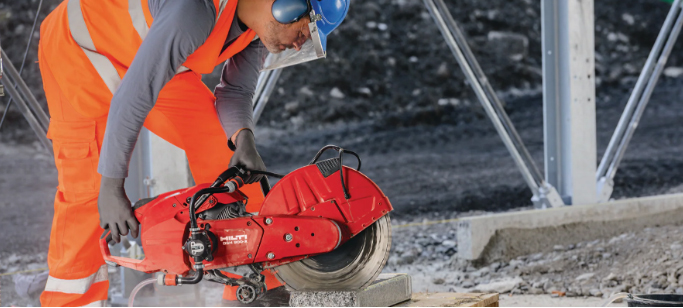 Petrol Powered Concrete Cutter HILTI DSH900