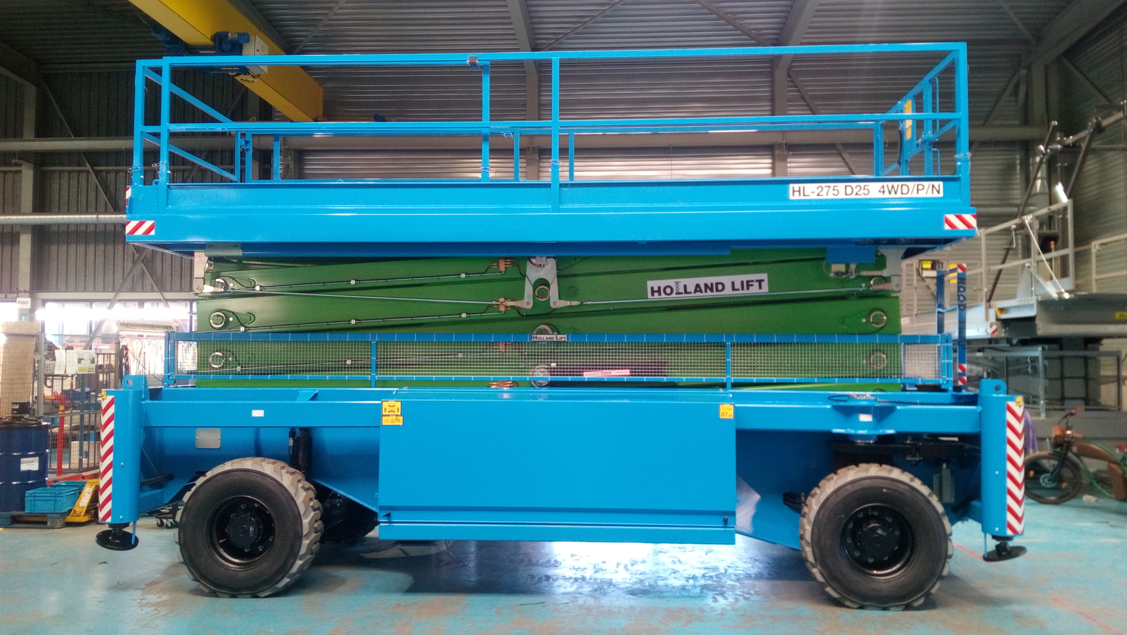 Saxlift diesel, plattformshöjd 25,2m