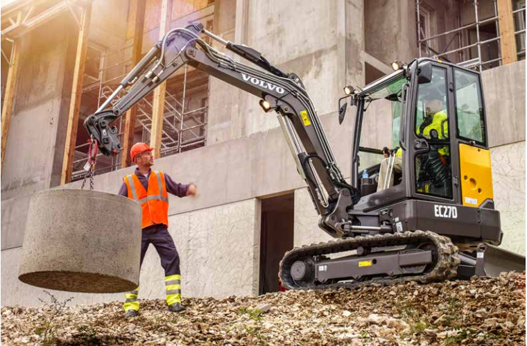 Dieselkäyttöinen tela-alustainen minikaivuri 2,7 t VOLVO EC27D