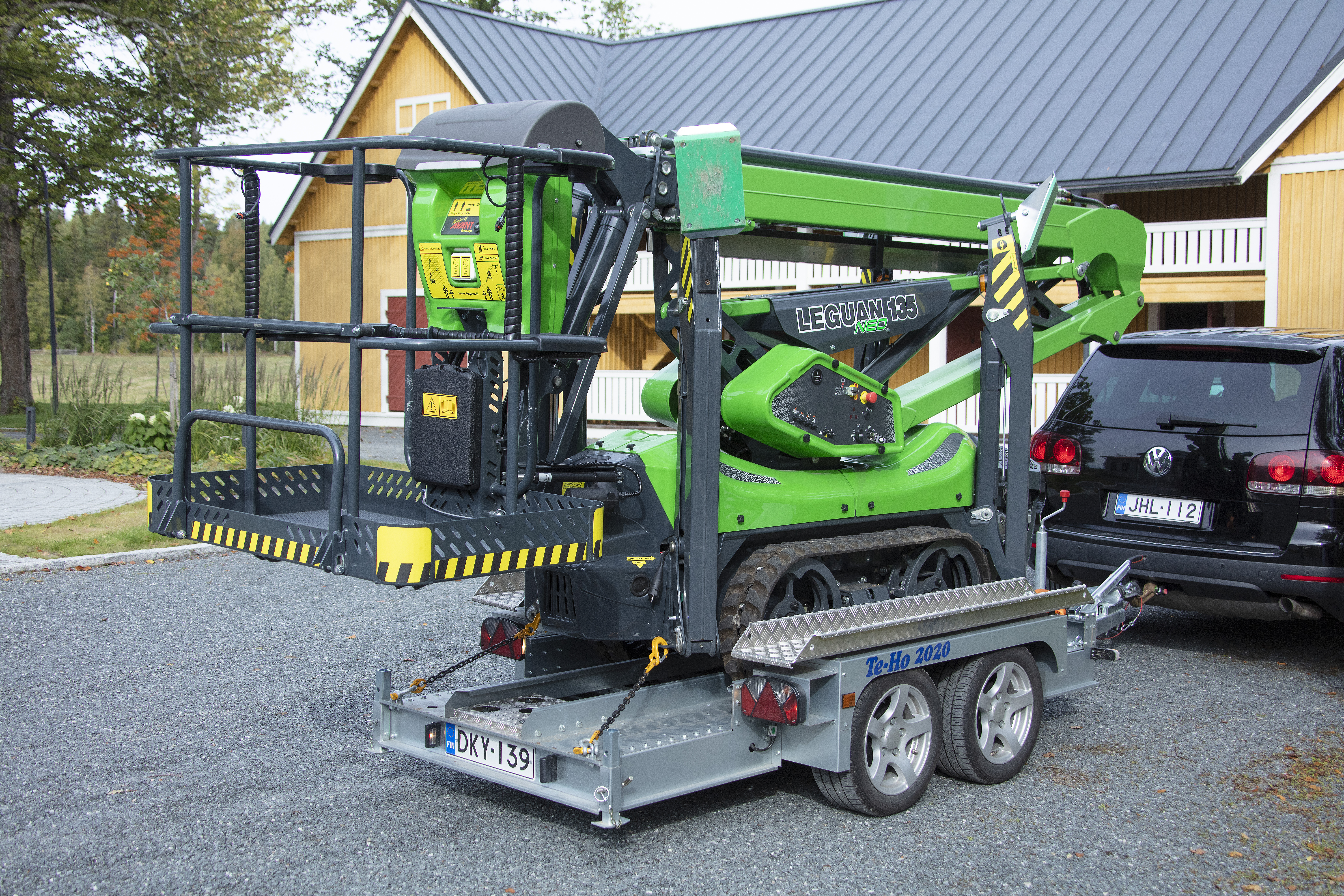 Hybrid Articulated Crawler Boom Lift LEGUAN 135NEO