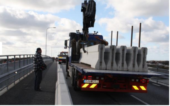 Concrete Barrier Element 6 m