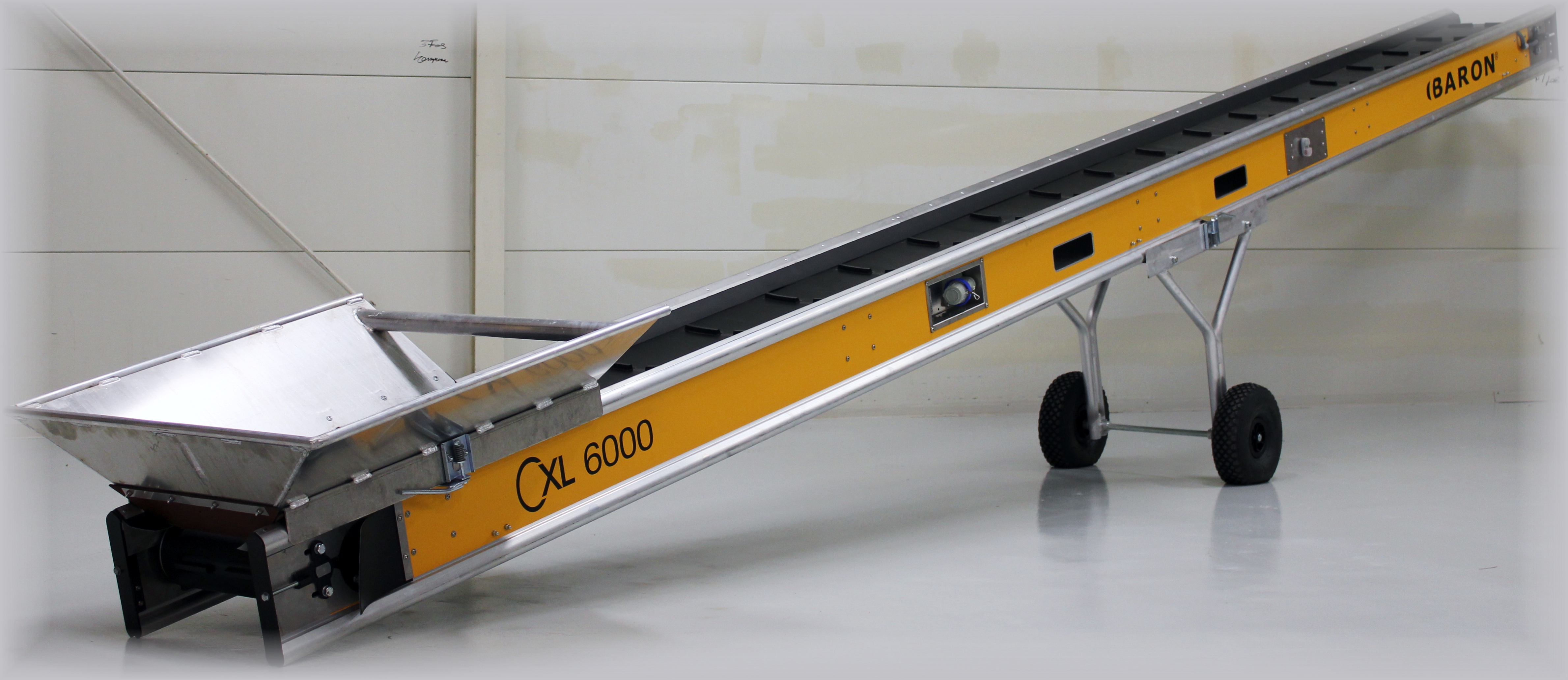 Electric aluminium conveyor belt 6 m BARON CXL6000
