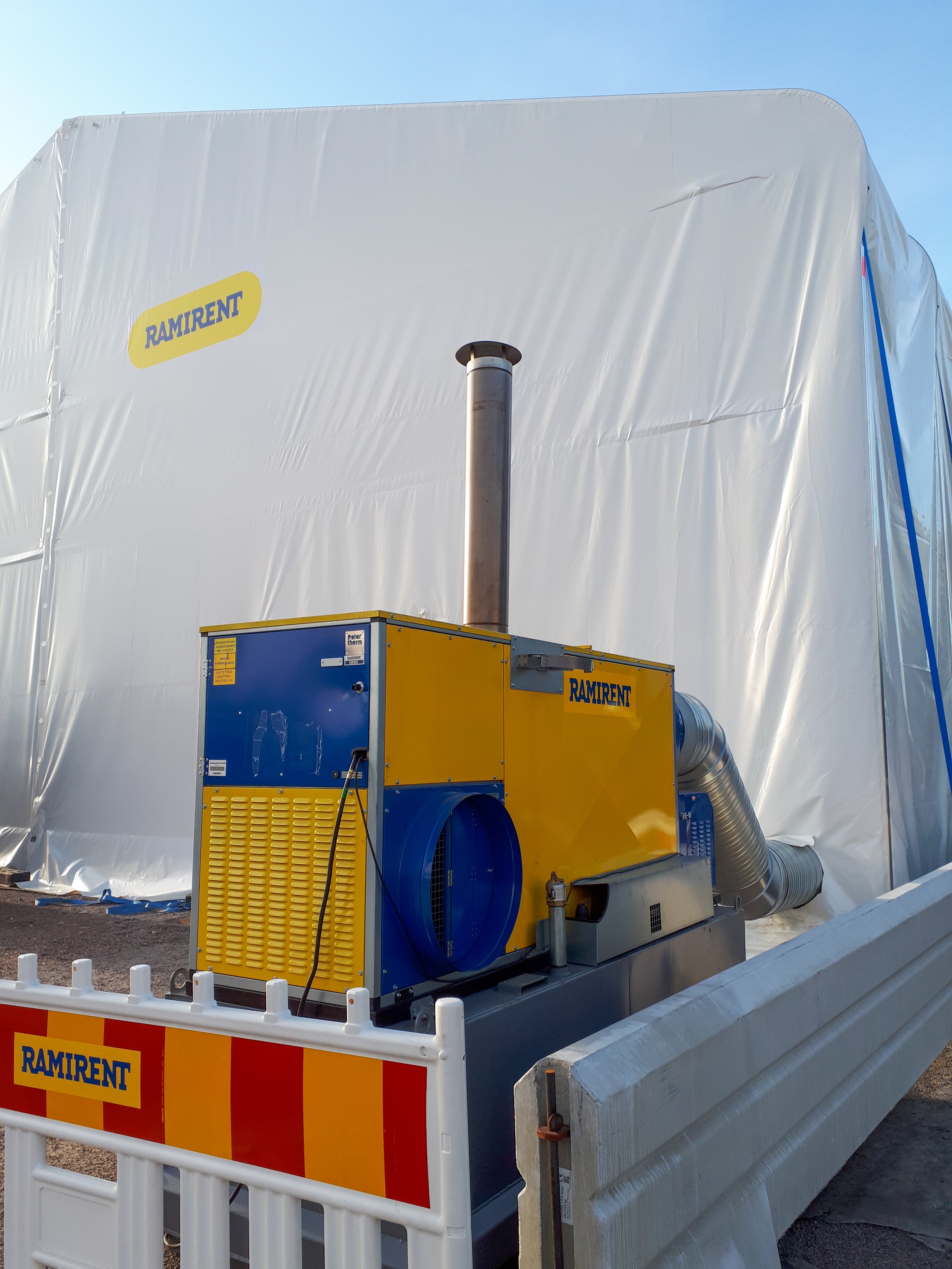 Oljedriven värmefläkt med tank 195 kW POLARTHERM HTL250OIL
