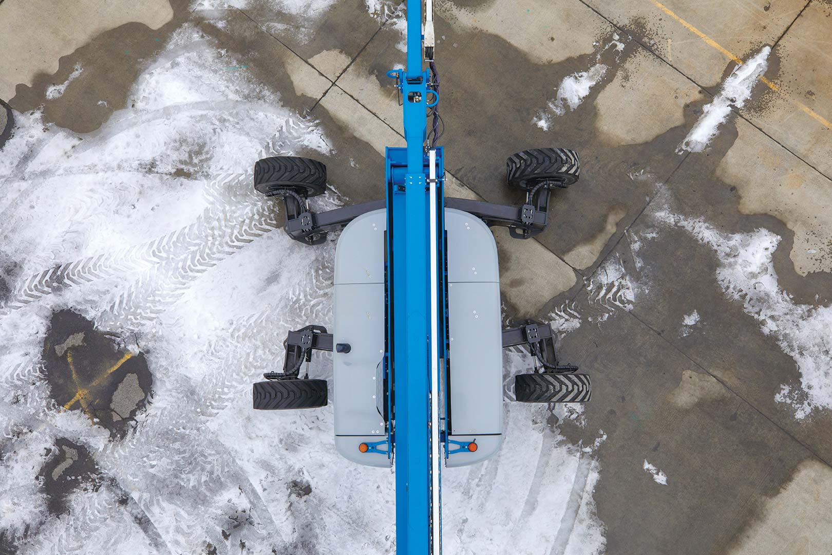 Diesel Powered Articulated Boom Lift GENIE ZX135/70 | Ramirent