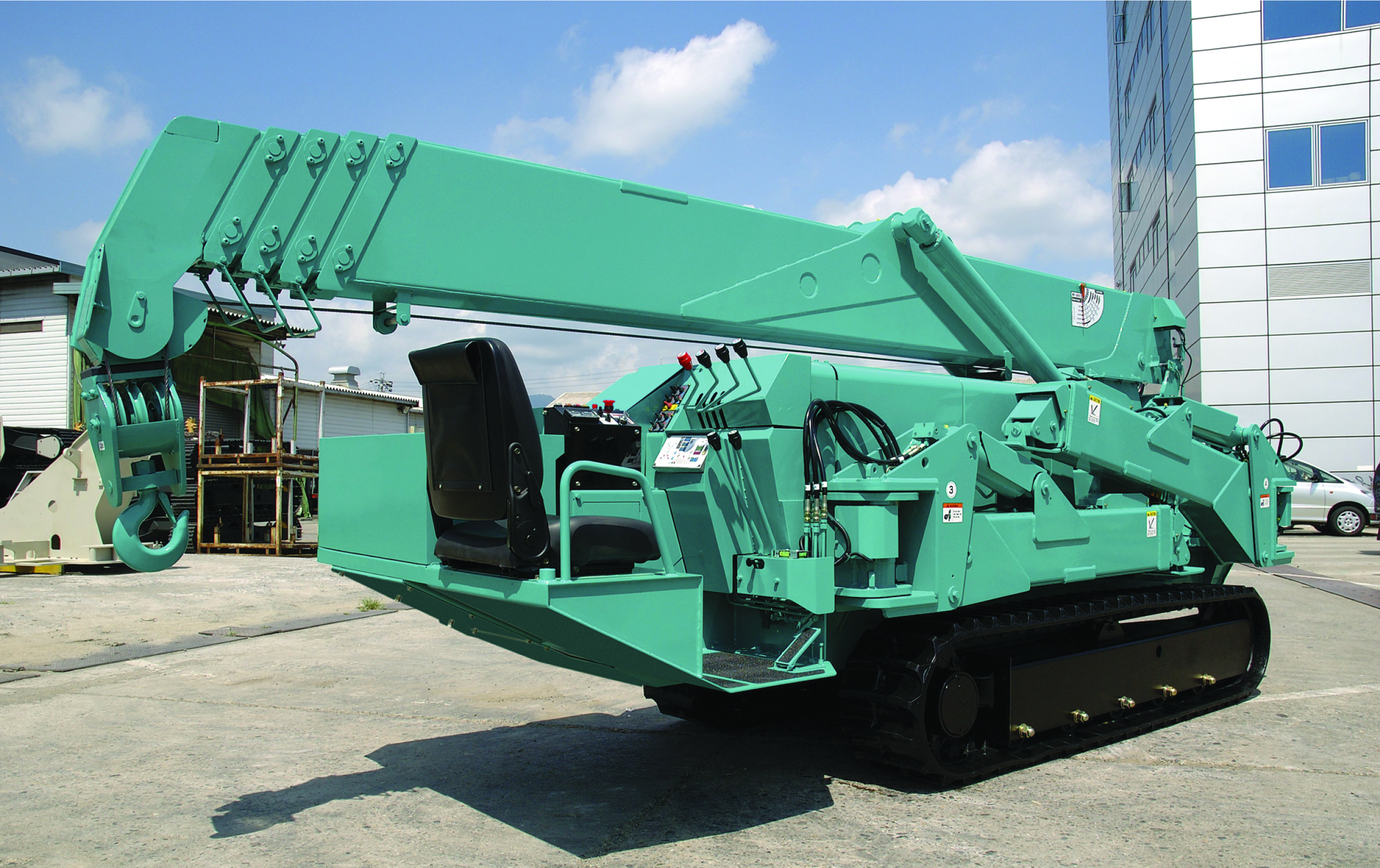 Minikran bandburen diesel/el MAEDA MC405CRME