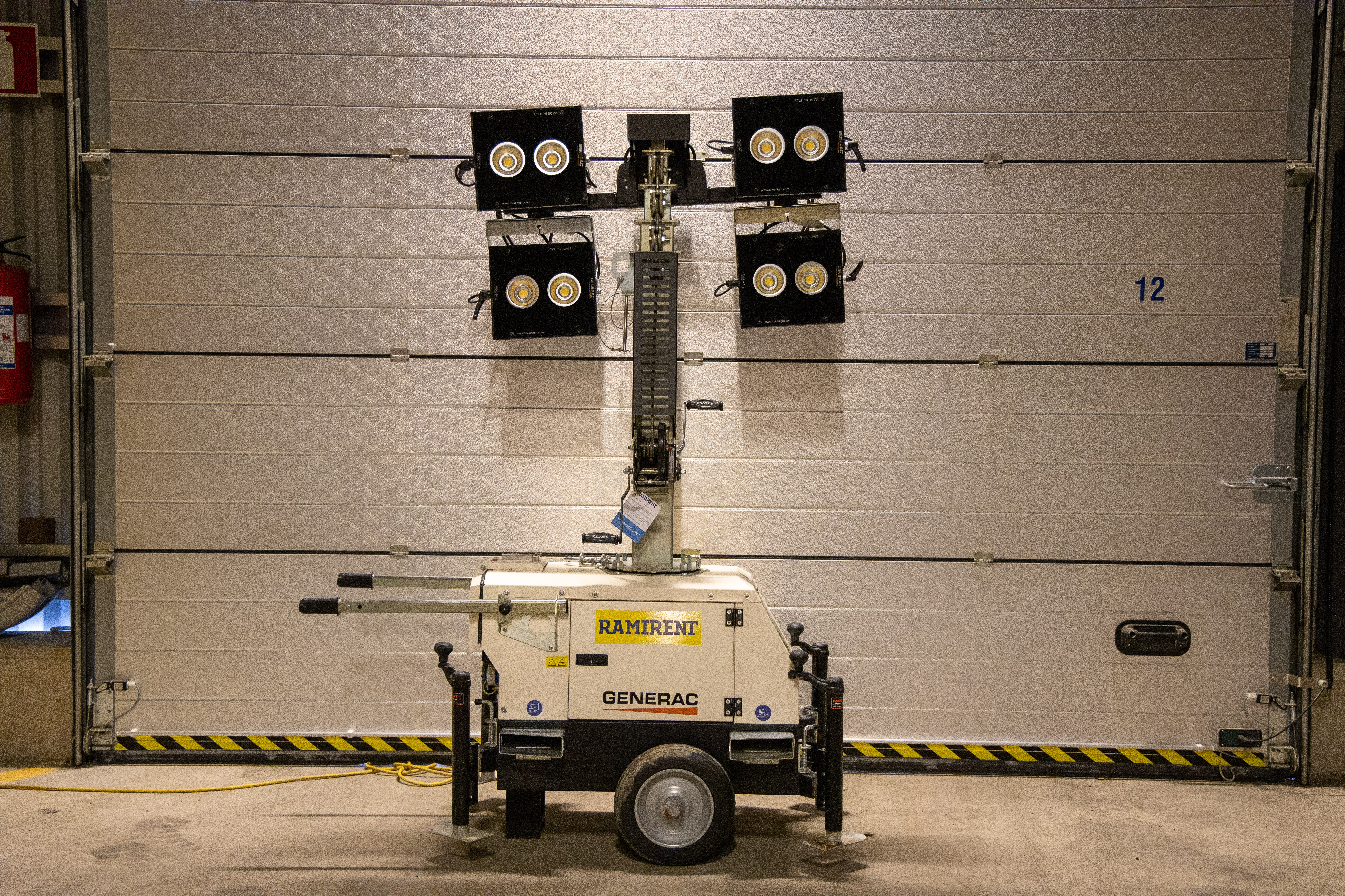Telescopic LED Lighting Mast 7 m  GENERAC LINKT2