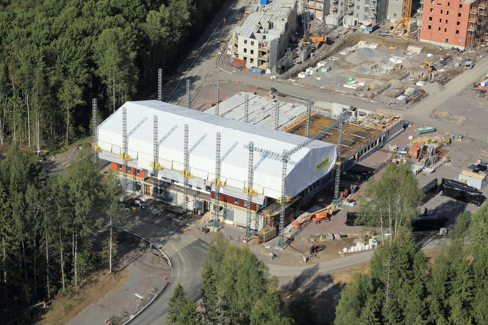 Tower S suoja Siltanosturilla Leveys 20 25 M Ramirent