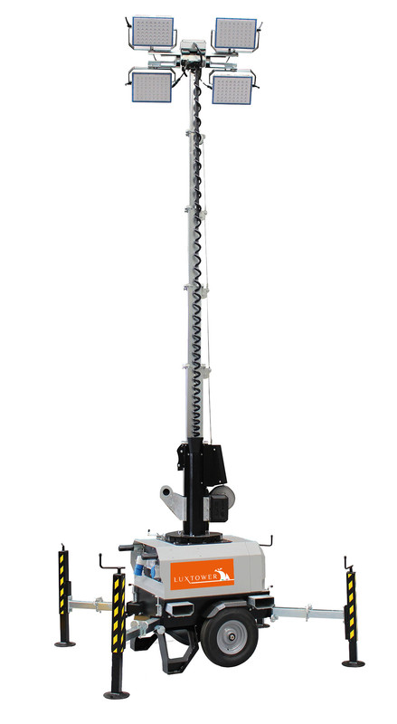 Telescopic LED Lighting Mast 7 m LUXTOWER GRID
