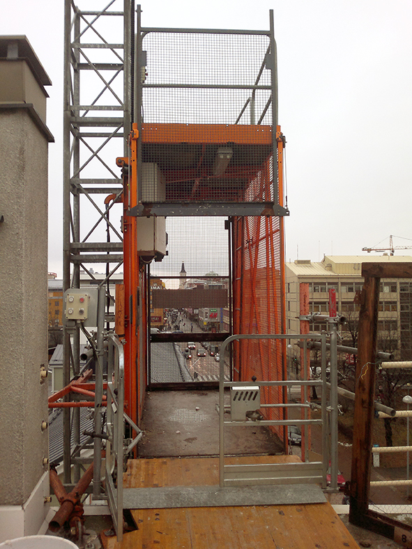 Construction Hoist 1200 kg ALIMAK SCANDO12/30