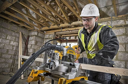 Katkaisu- ja jiirisaha, 230V DEWALT DWS777