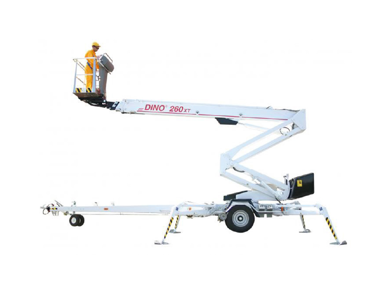 Bensiini- / sähkökäyttöinen hinattava nivelpuominostin DINO 260XT