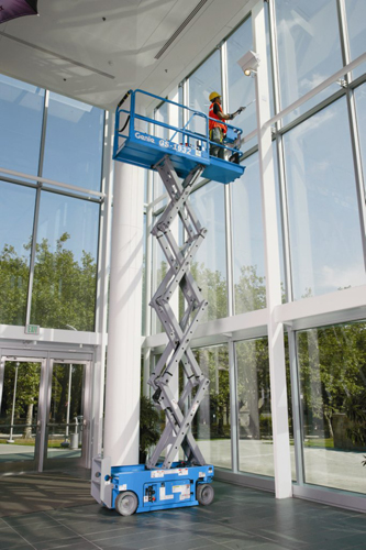 Saxlift batteri  plattformshöjd 5,8m GENIE GS1932