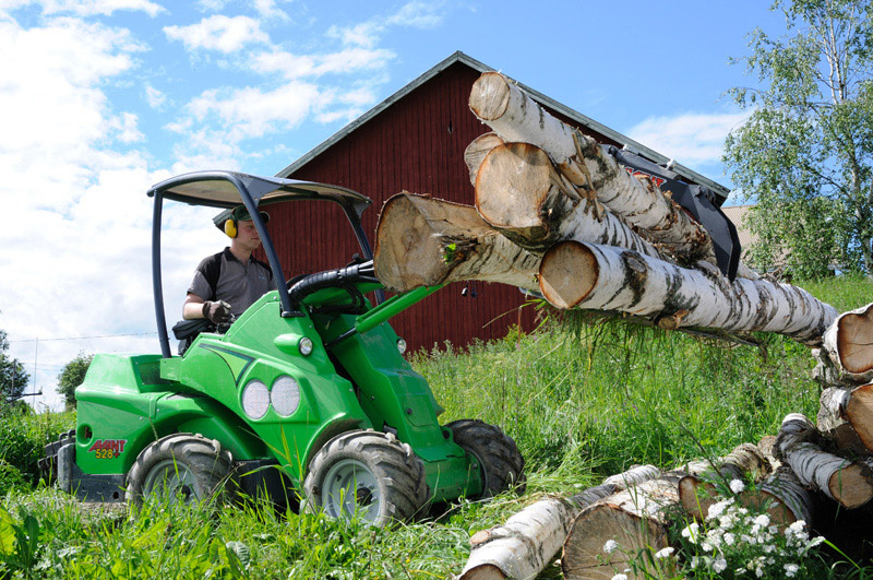 Purkukoura Avant kuormaajaan, hydraulinen