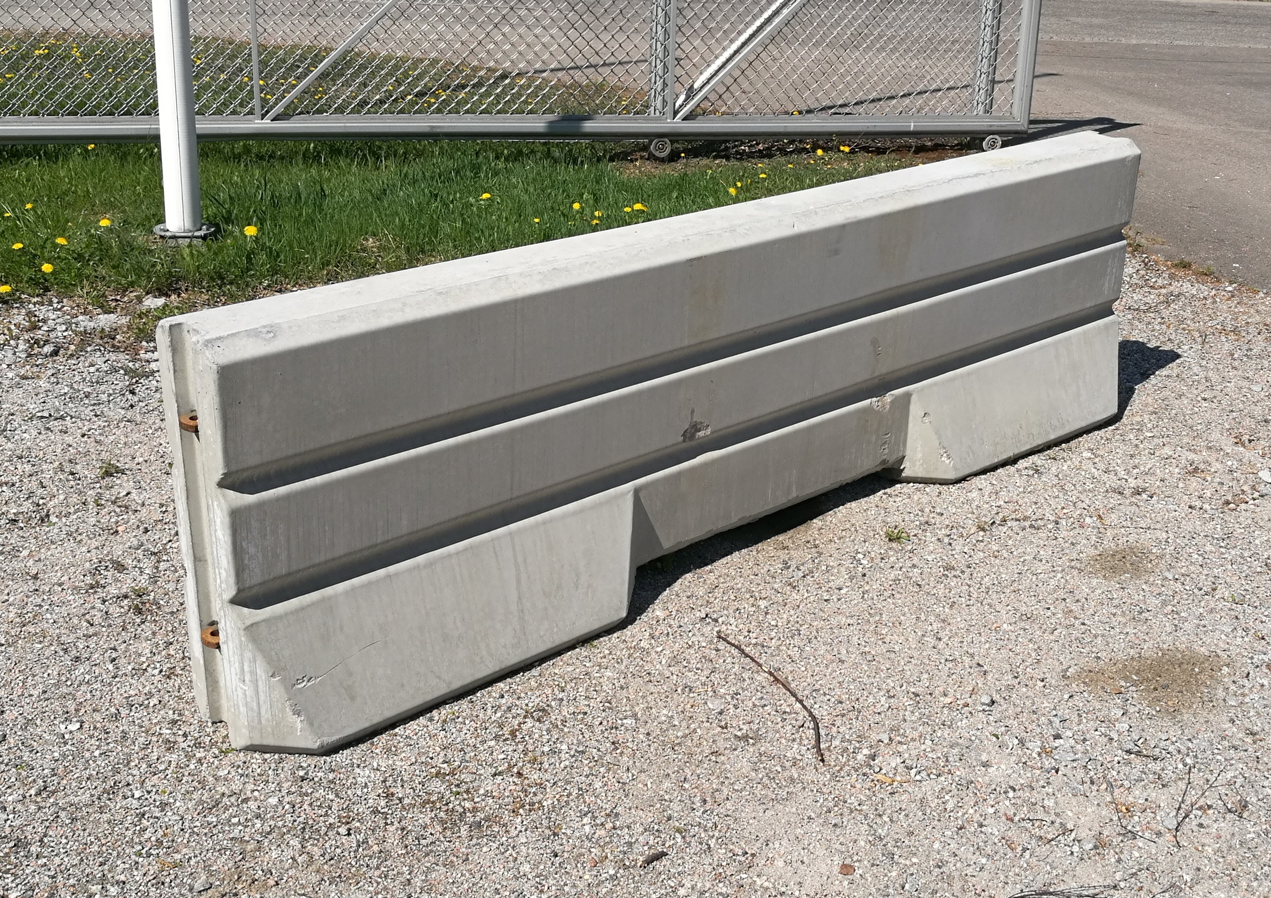 Concrete Barrier Element 6 m