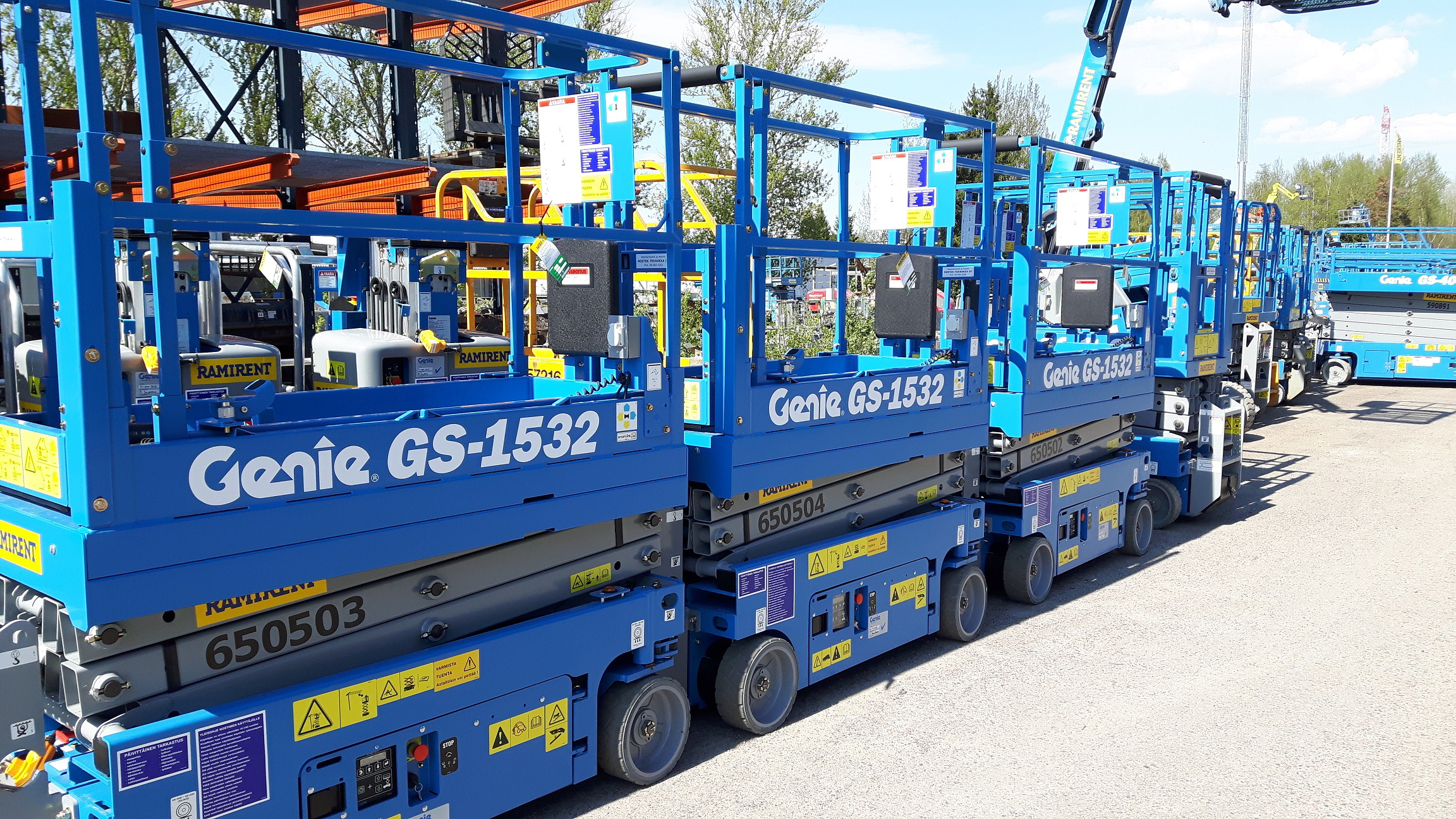 Akkukäyttöinen saksilava GENIE GS1532