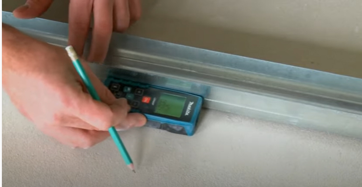 Distance Finder with no prisma MAKITA LD060P