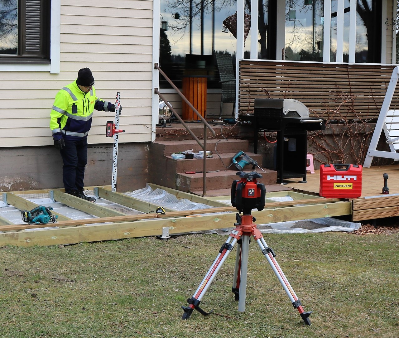 Planlaser, noggrannhet > 2 mm vid 50 m HILTI PR2-HS