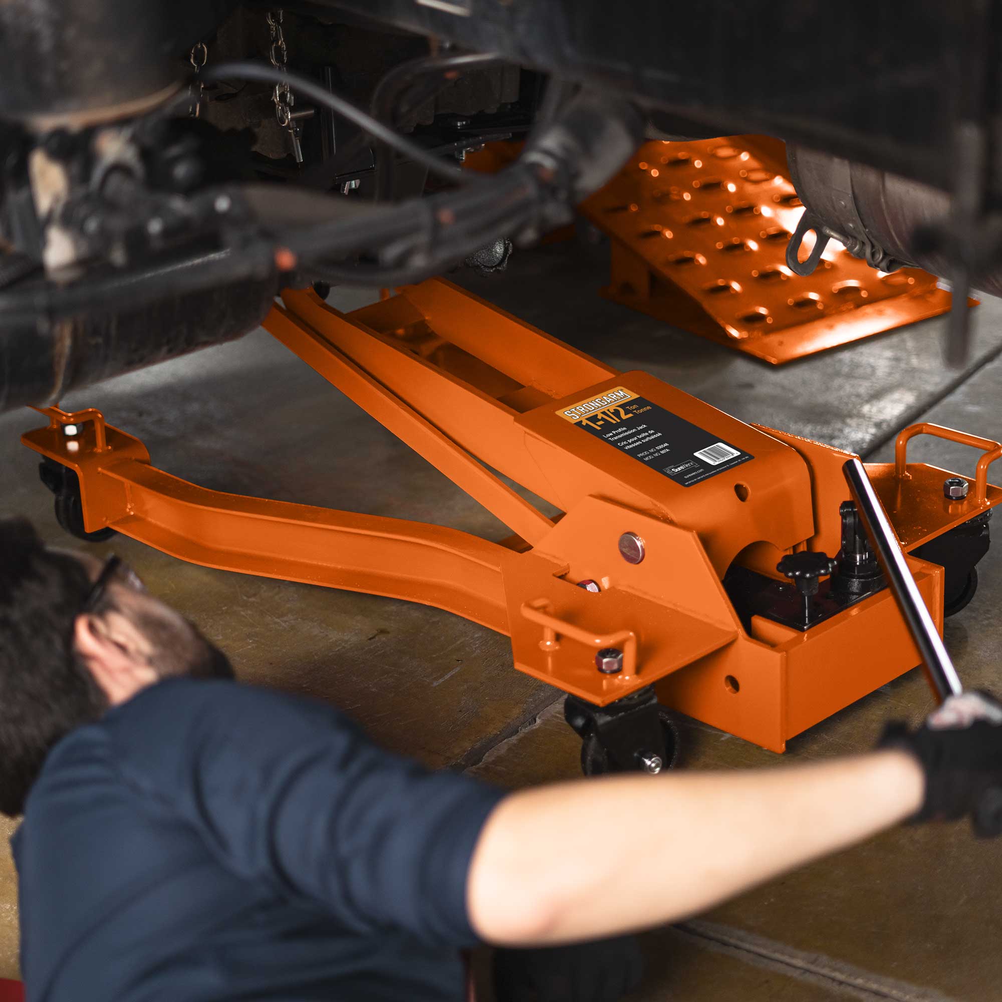 Transmission Jack – Low Profile – 1.5-Ton | 030548 | Hydraulic