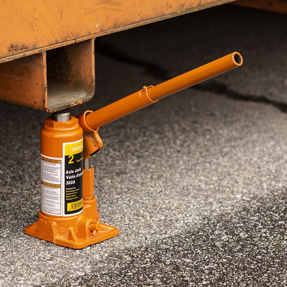 Bottle Jack – Heavy Duty – 2-Ton | 030102 | Hydraulic Jacks | Strongarm ...