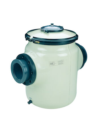 60 liters  - Pre-filter in polyester and FV