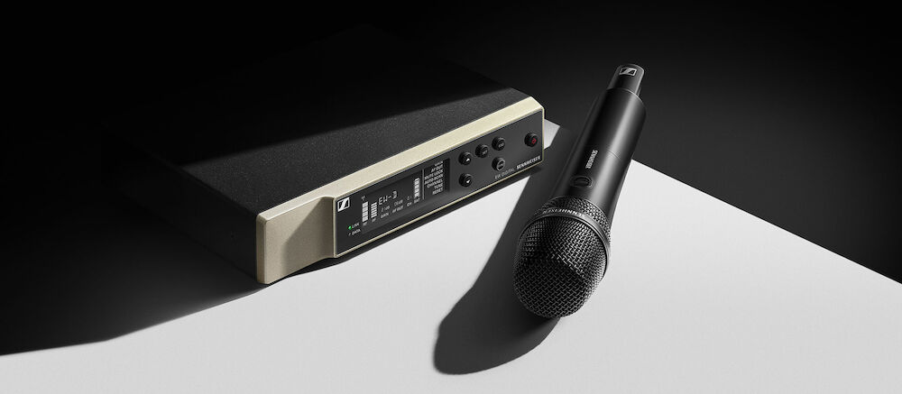 Trådlös handhållen mikrofon med mottagare i Sennheiser EW-D