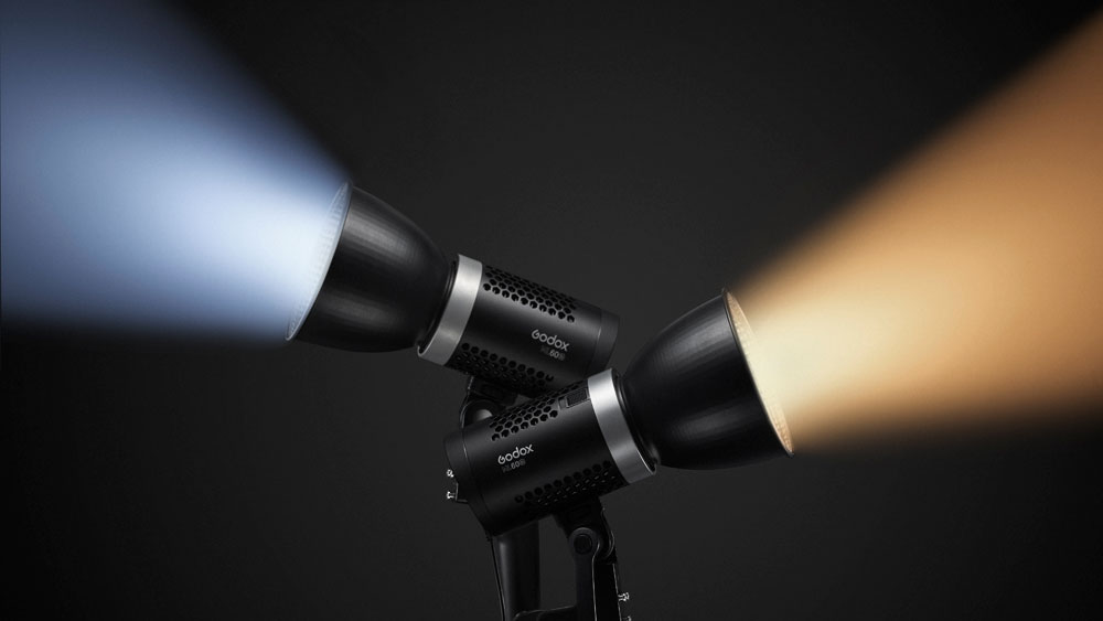 Godox ML60Bi med exempel på varmt och kallt ljus