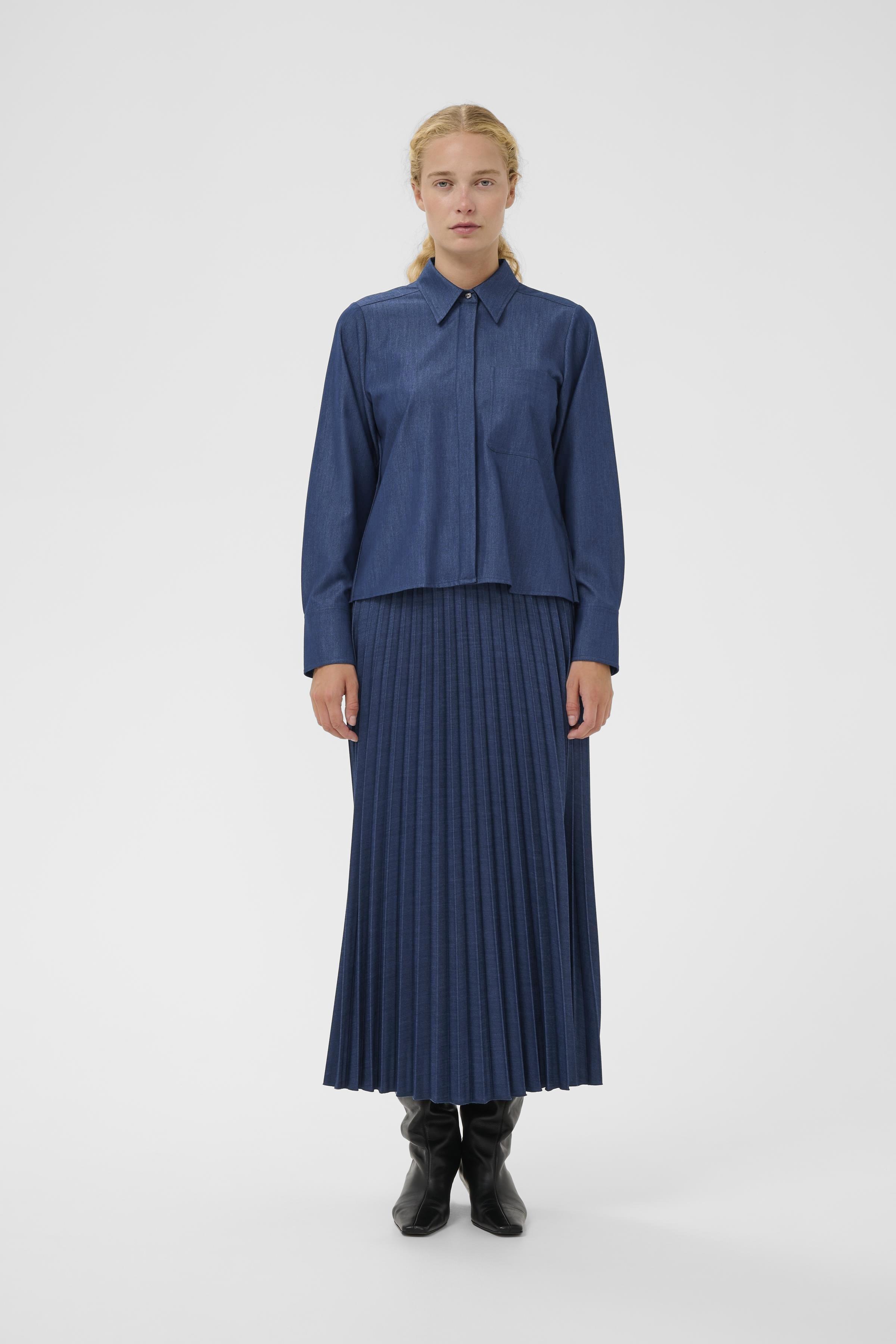 CHERRIEIW Skirt in dark denim colour