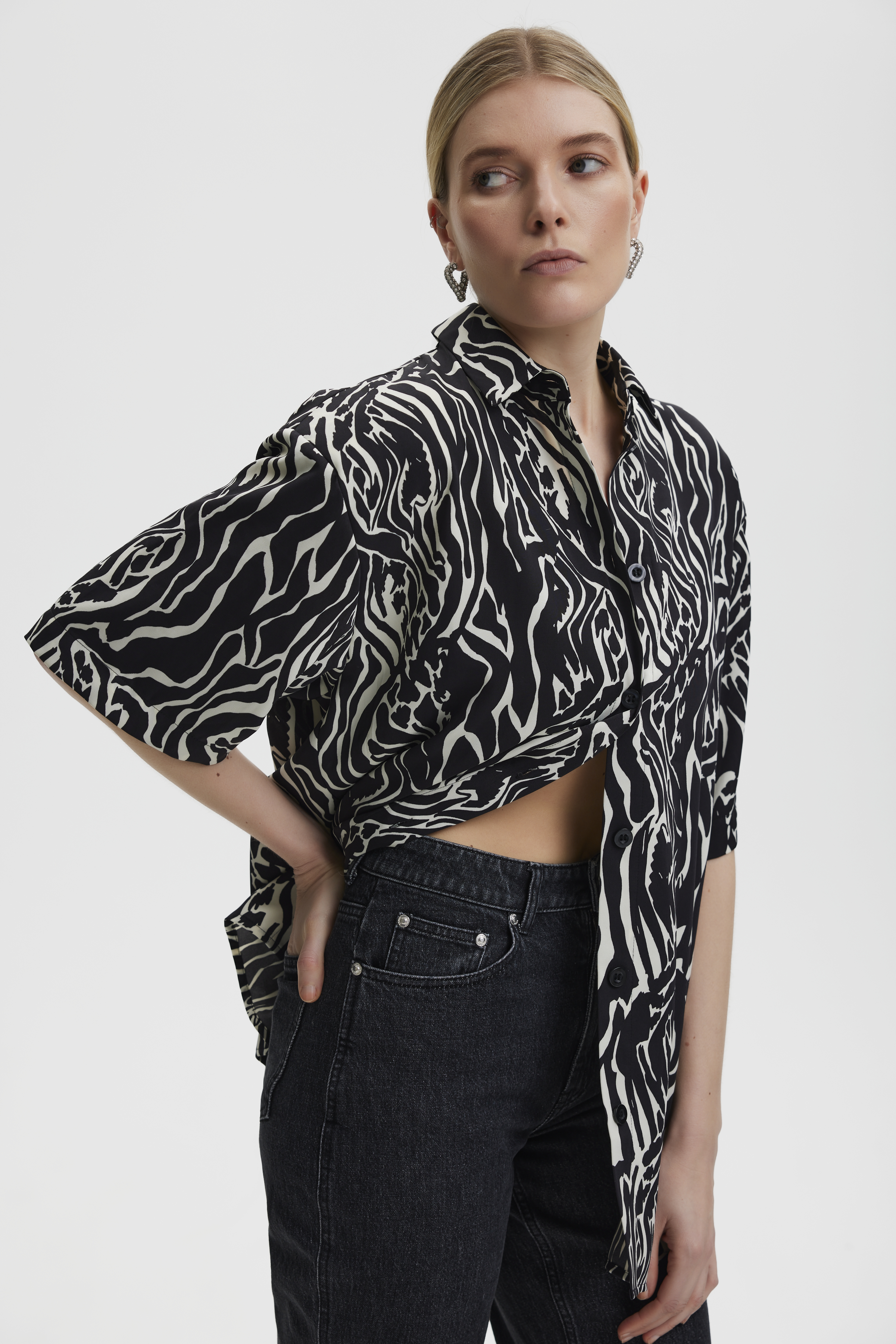 BrayaGZ Shirt in art zebra color | GESTUZ