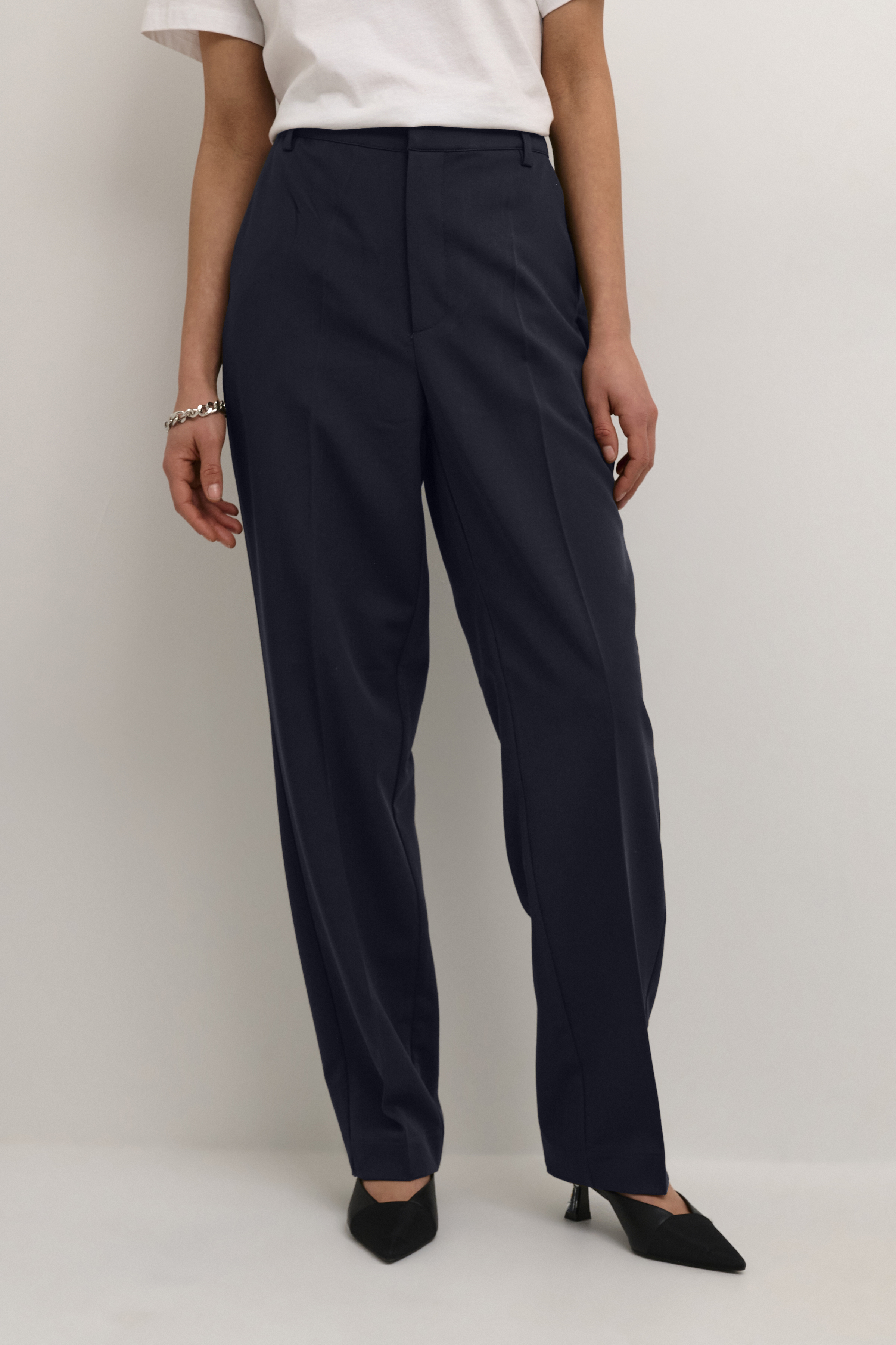 3915_2e343328-3595-4ee1-b54b-