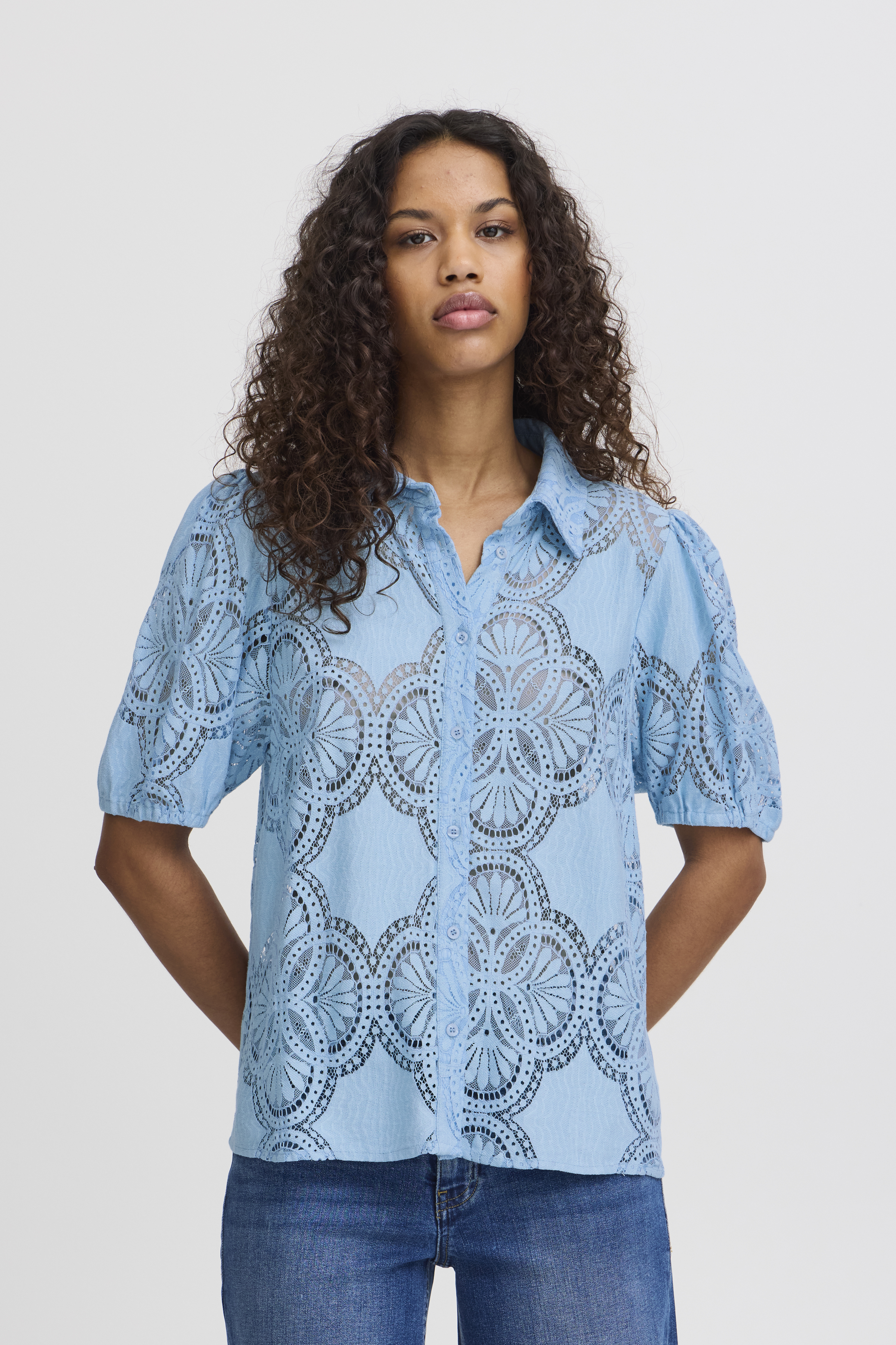 chi♡ IXSILJA Overhemd in placid bluekleur | ICHI