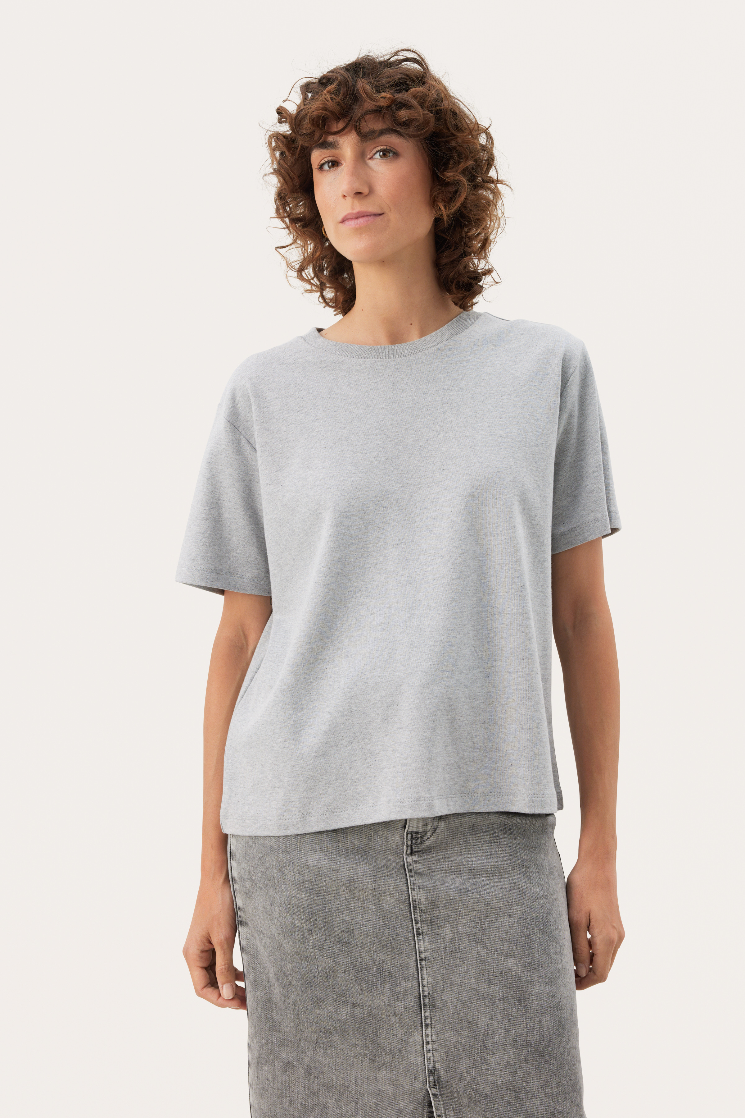 AnnePW T-shirt in light grey melange cotton