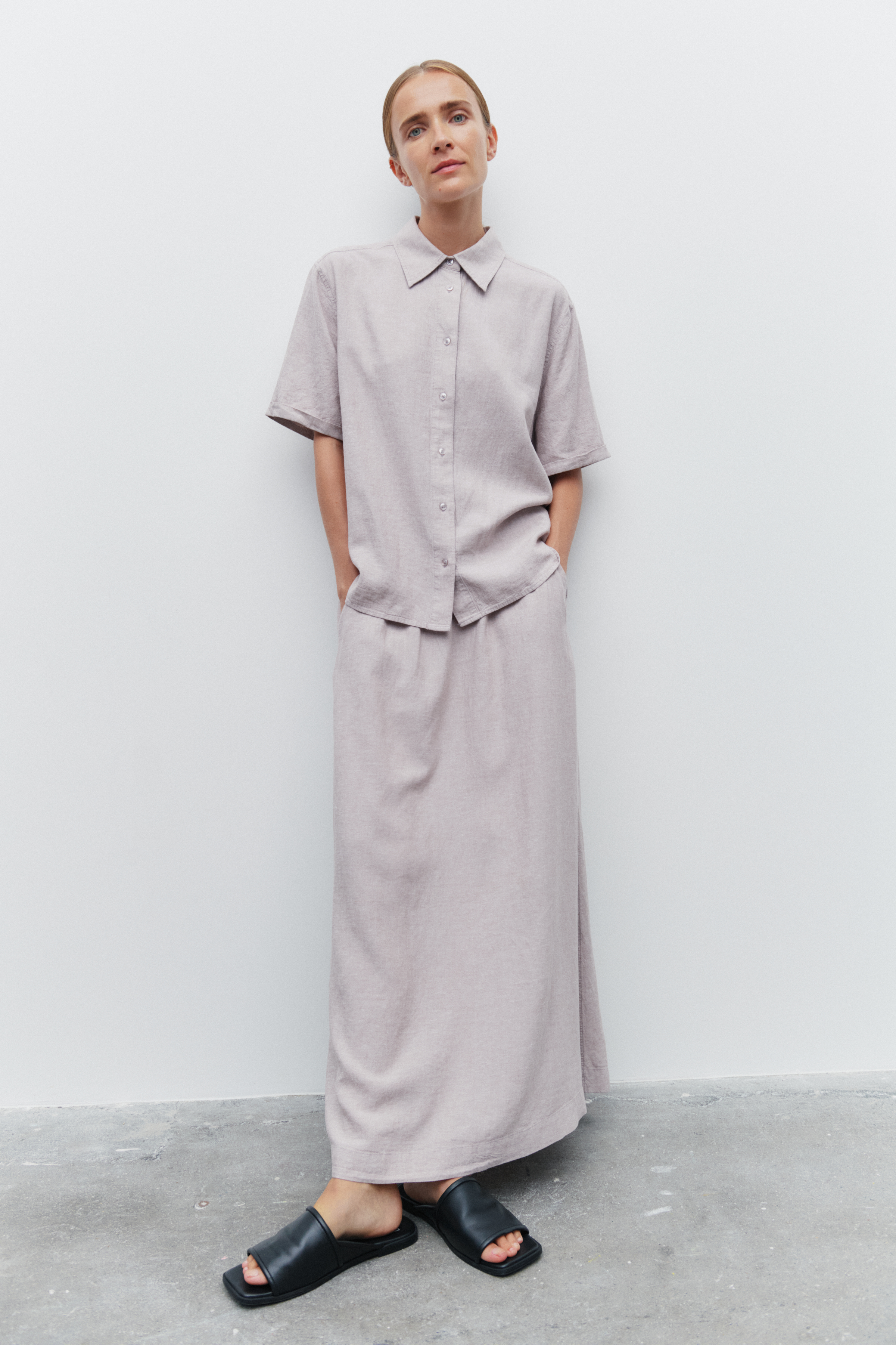 EllieIW Linnen Skirt in haze melange colour