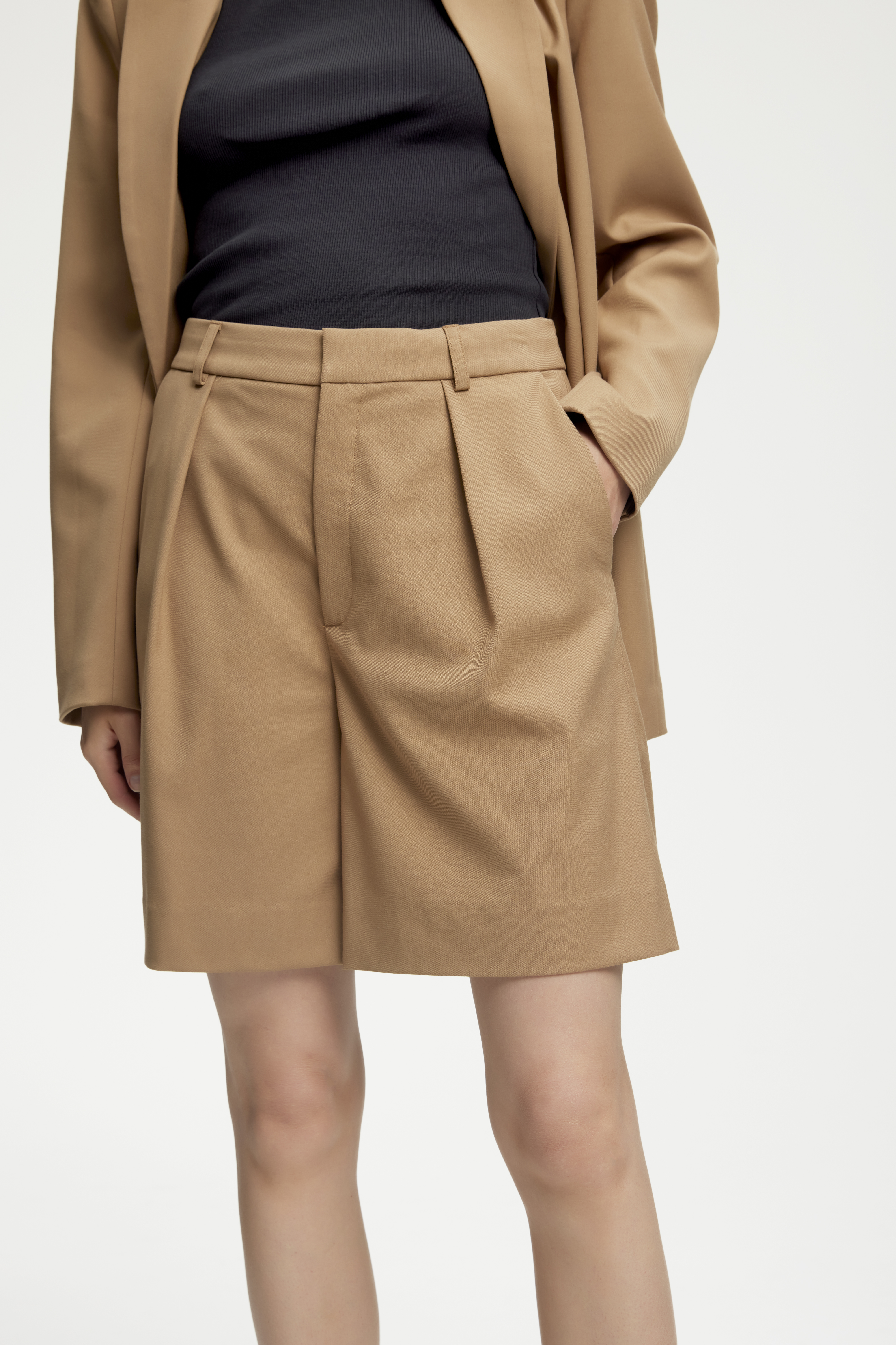 PaulaGZ Shorts in tiger's eye color