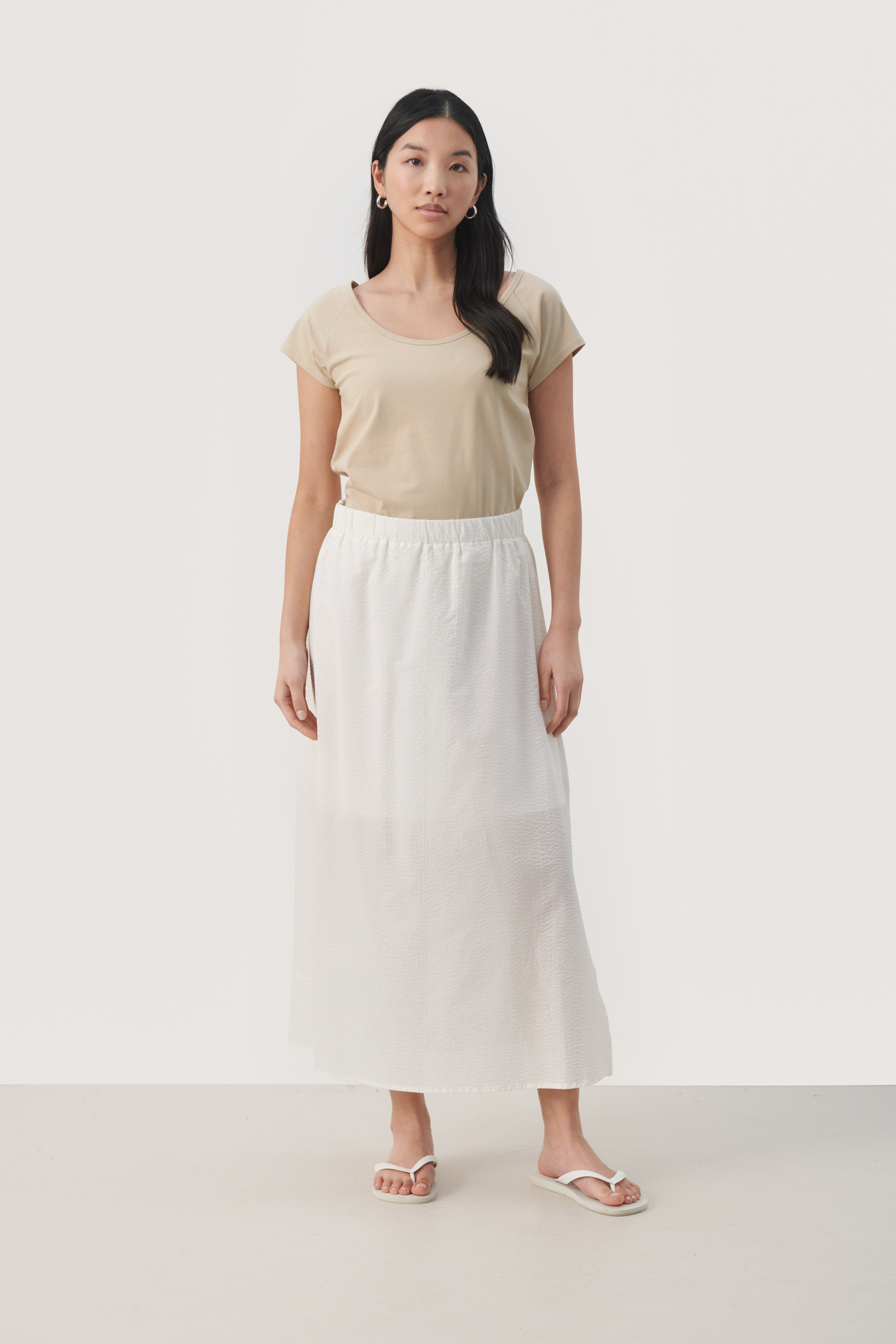 【BAON】Taku Wrinkle Long Skirt Amazon.com: AGECODE Women's Folded High Waisted Ribbed Knit