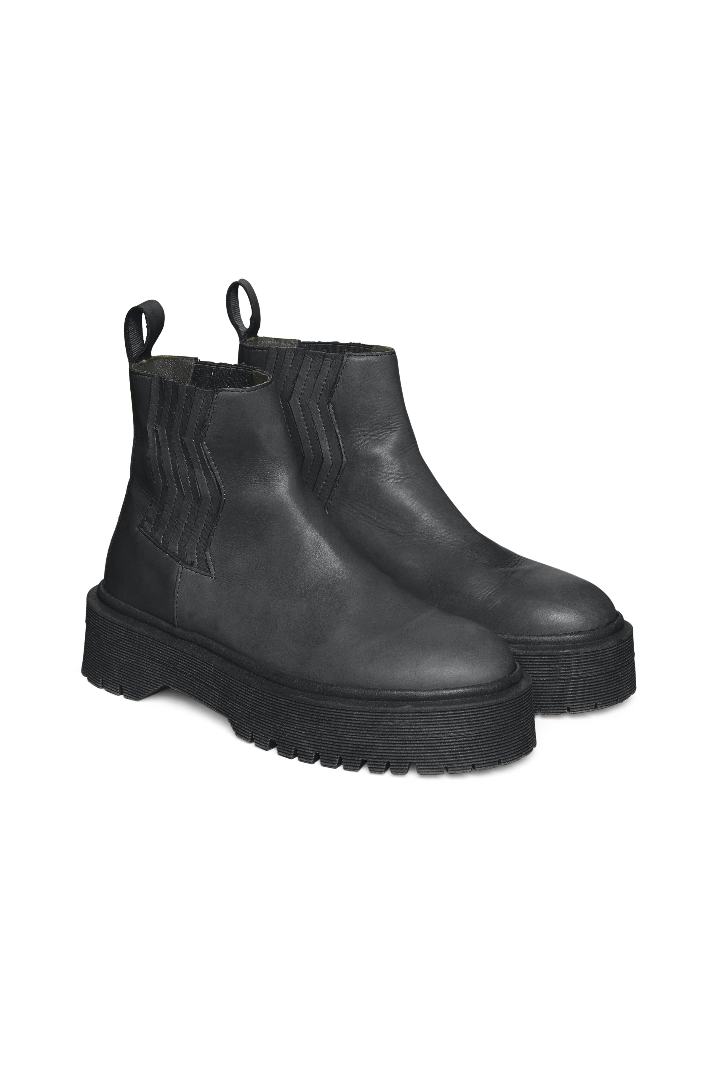 MSGM｜BOOTS (3541MDS101 406 99) MSGM logo-lettering Leather Combat Boots | Black | FARFETCH