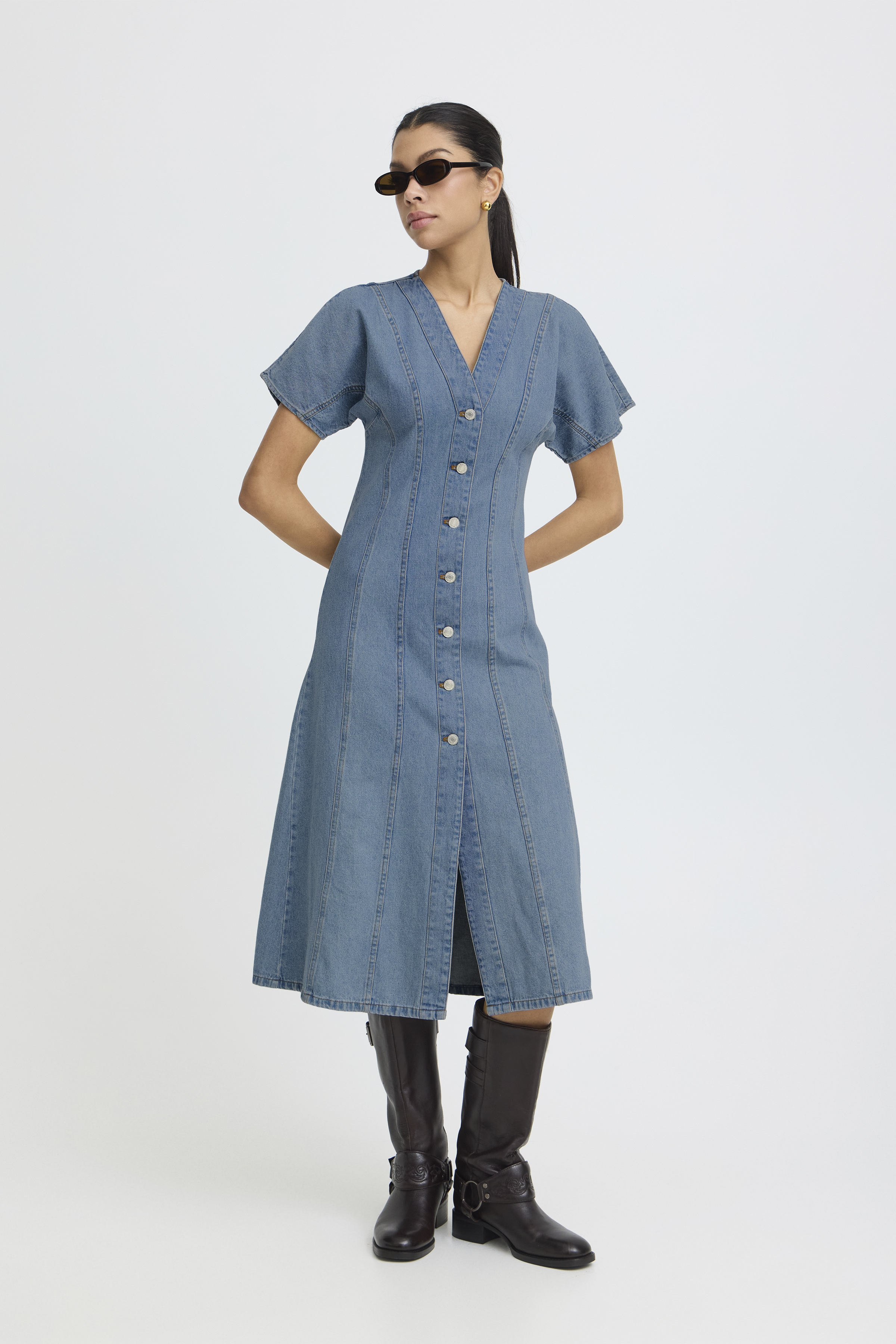 BYKAPUCA Dress in mid blue denim cotton