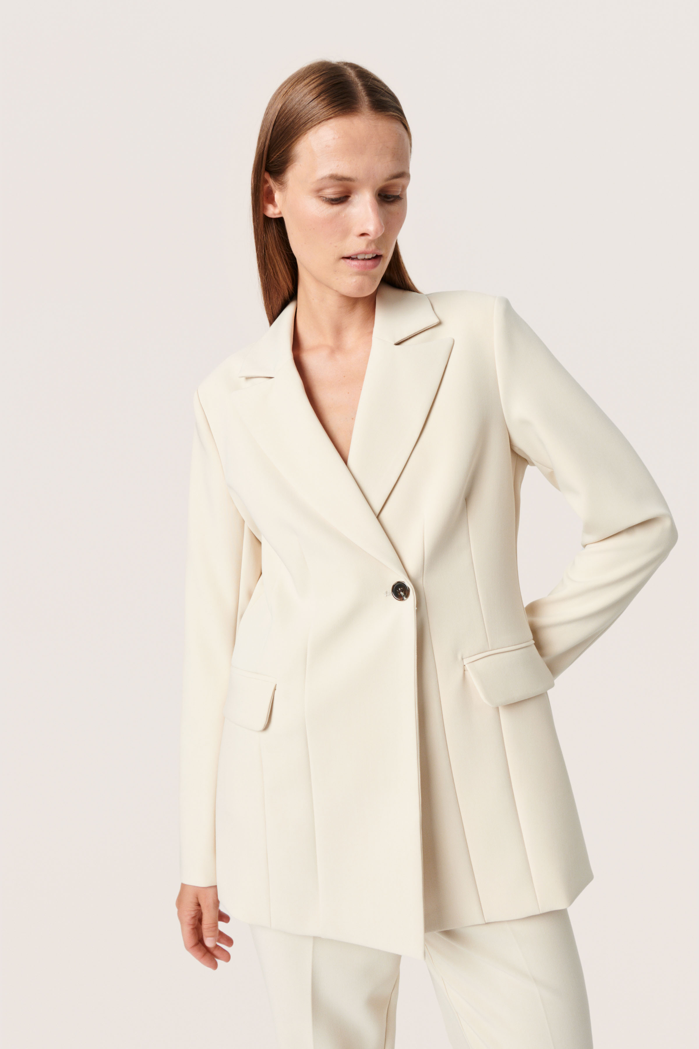 Beige Linen Zip Up Saharienne Jacketロエベ 01_025_BARNABE_BERMUDES_ADELIN