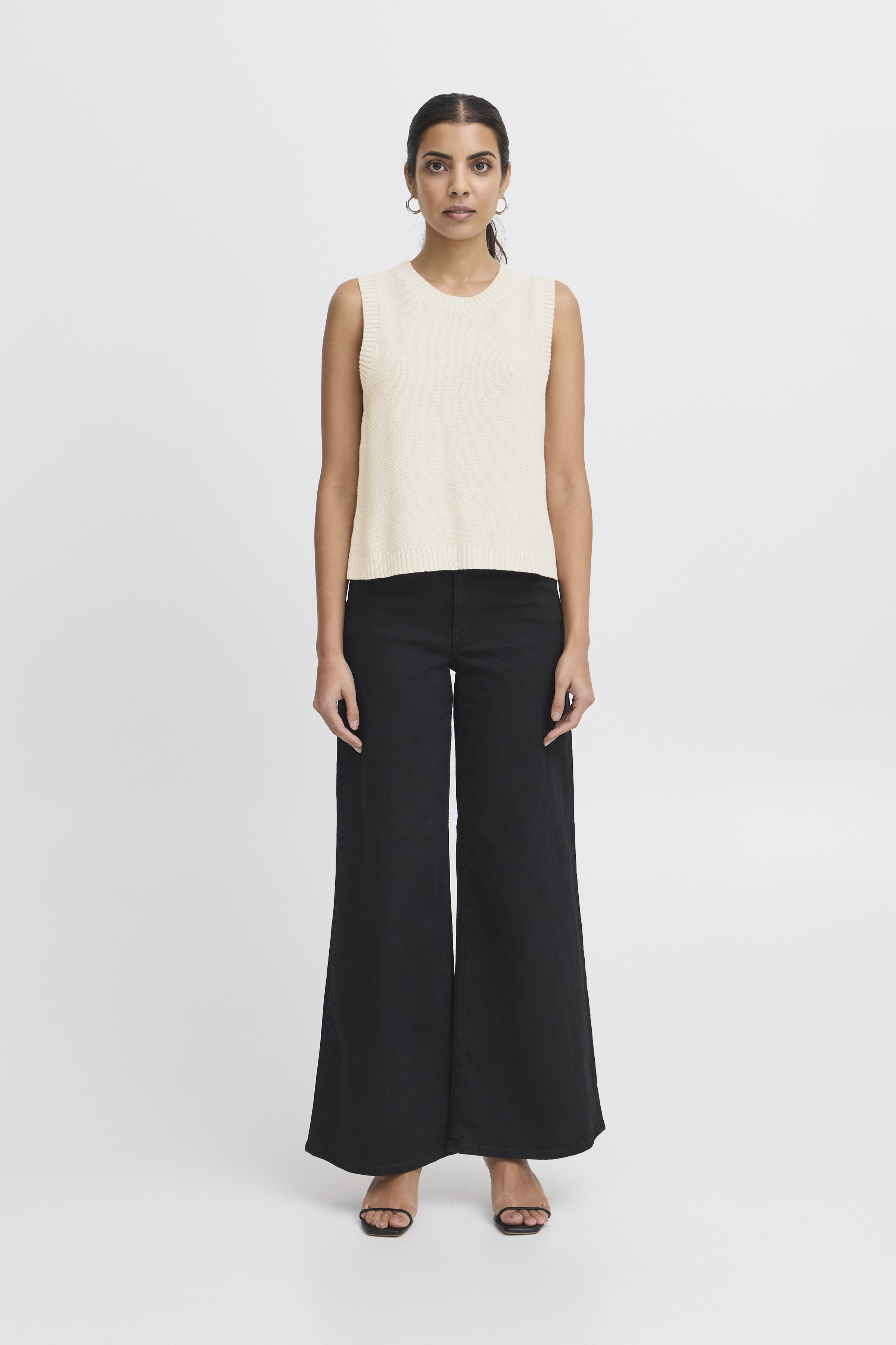 【cherry】THE TOE♡korinthos sleeveless Theo Waistcoat Slash Neck - TK Maxx UK