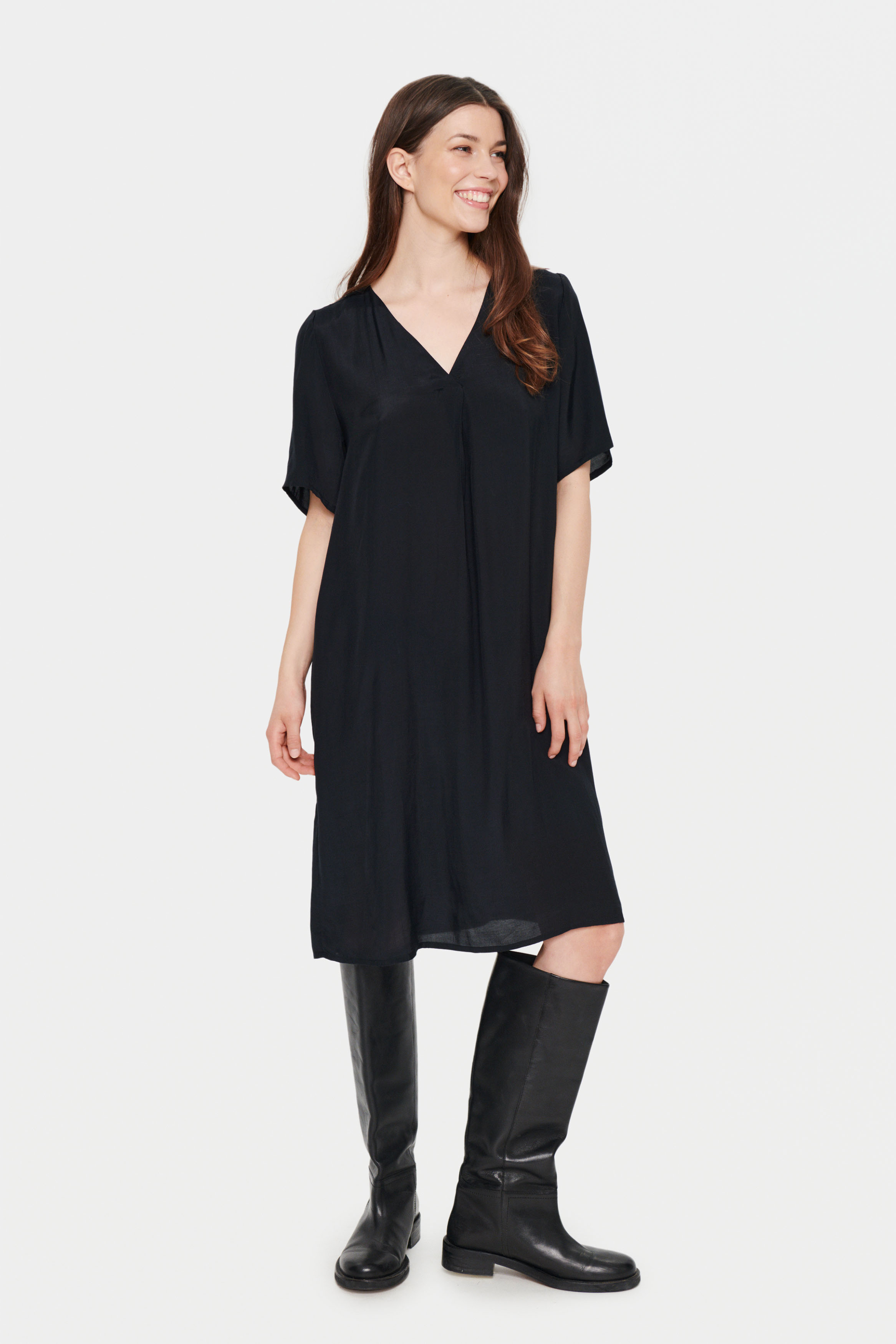 AidaSZ Dress in black colour | BON'A PARTE