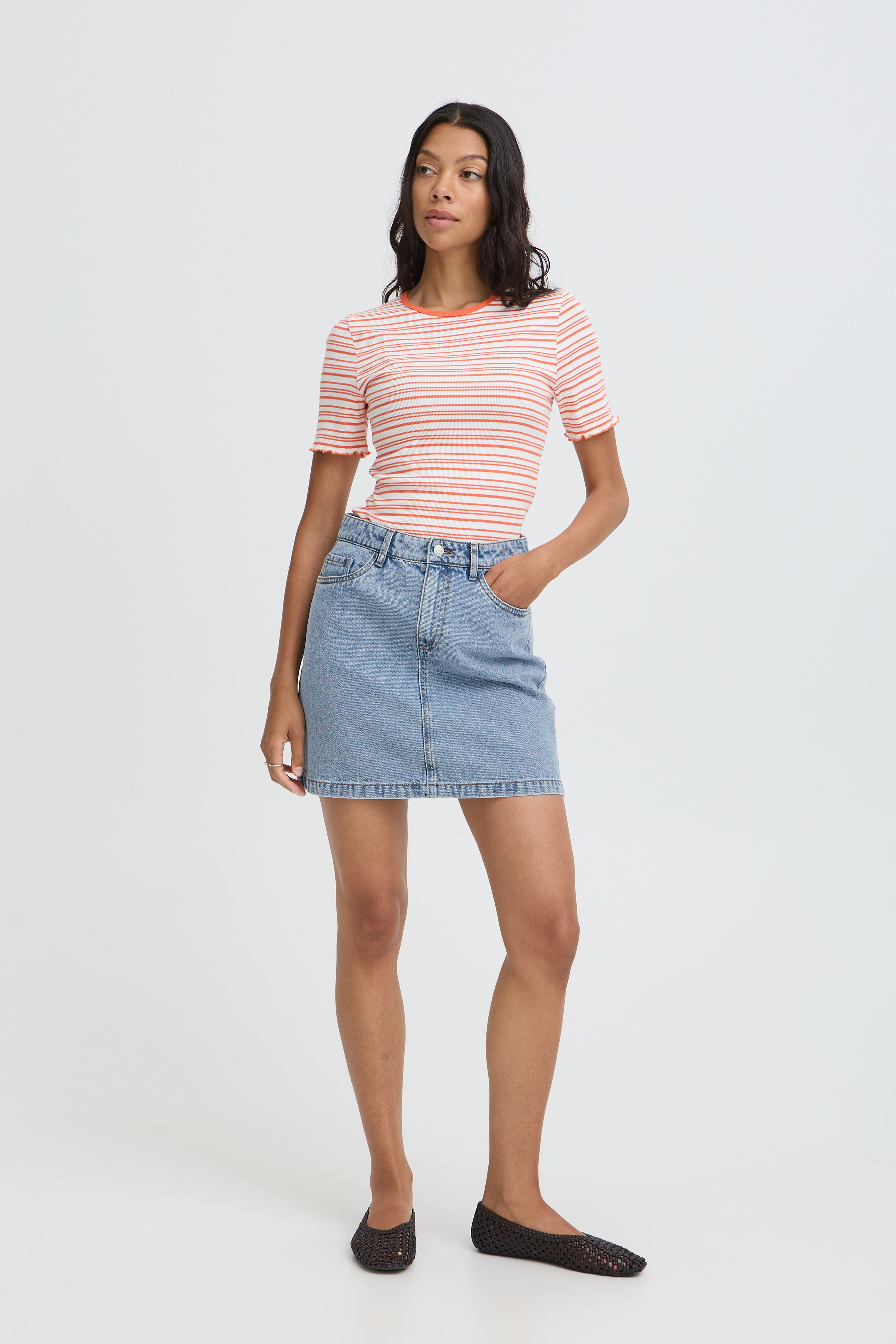 BYKANNIA Skirt in ligth blue denim cotton | b.young