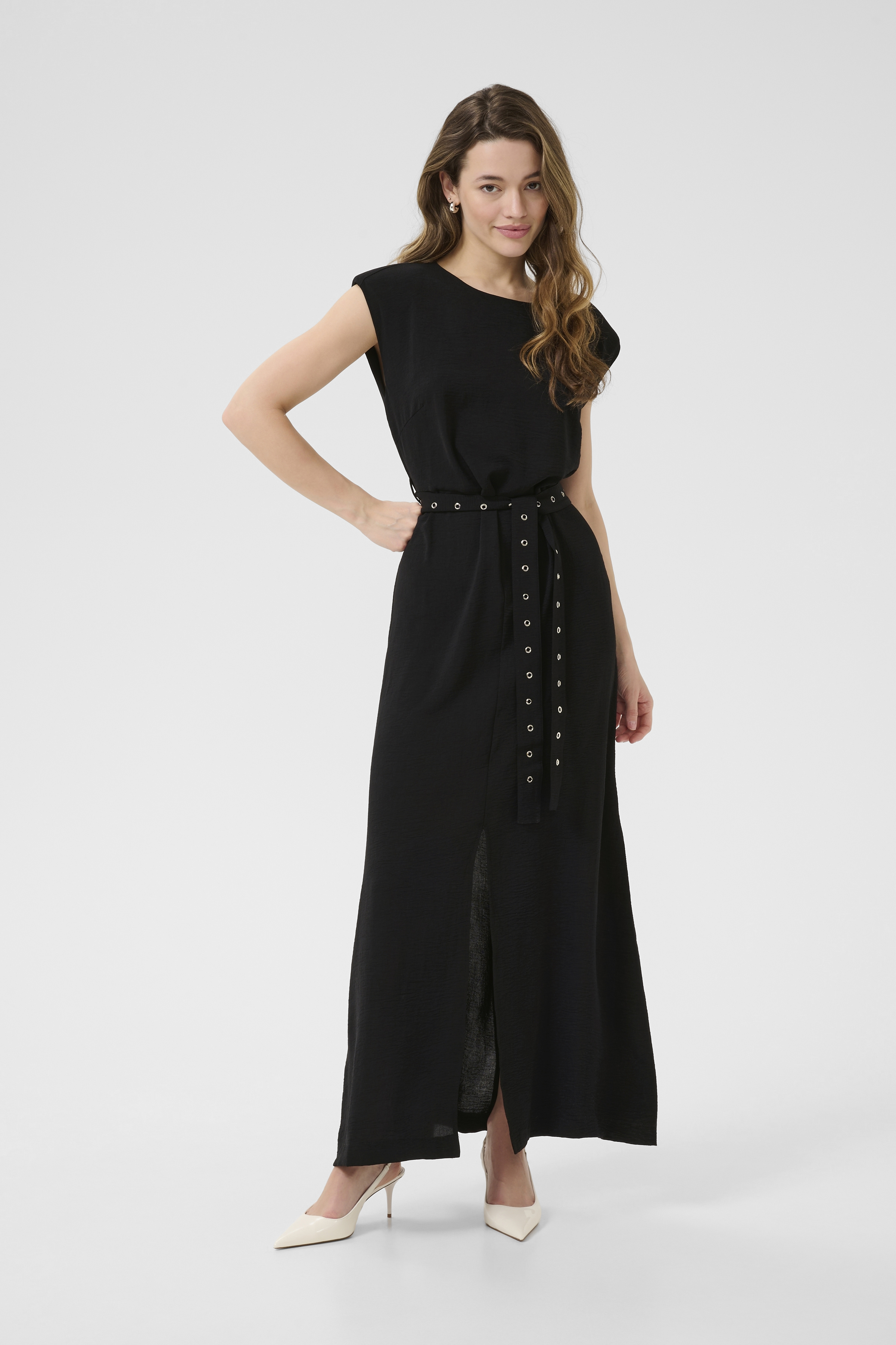 ワンピース L'Or matelasse docking pleats dress Pleated One Shoulder Maxi Dress | Express
