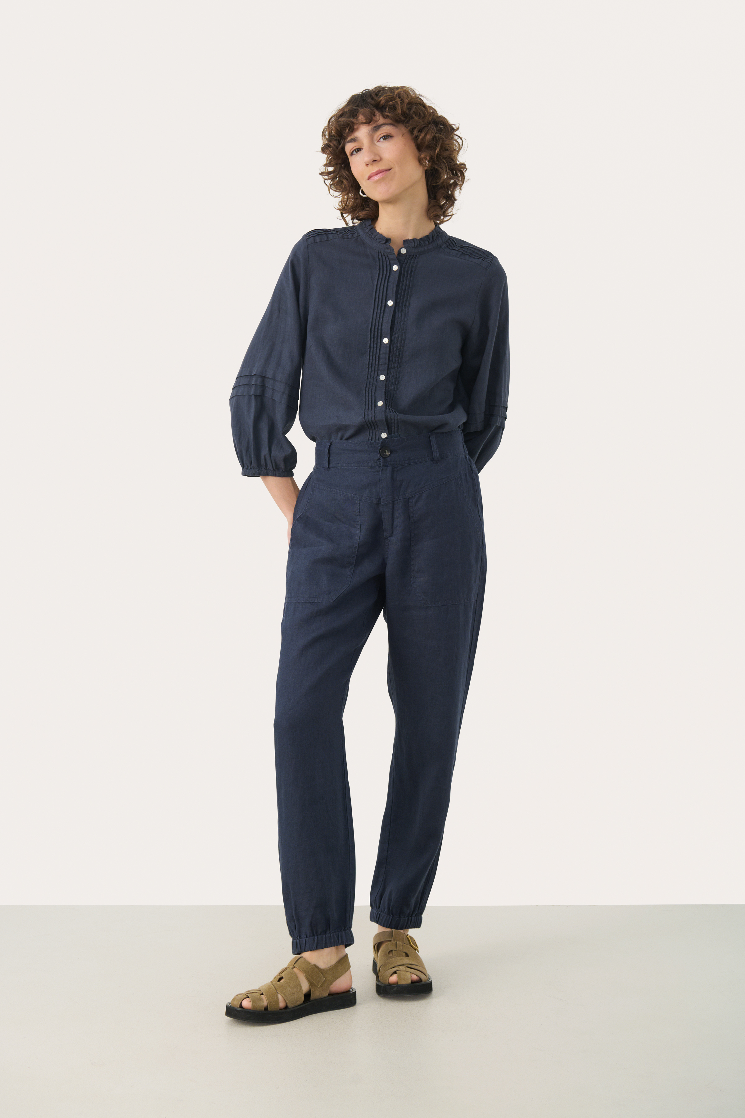 Men's Black Drawstring-Waist Wool Travel Pants