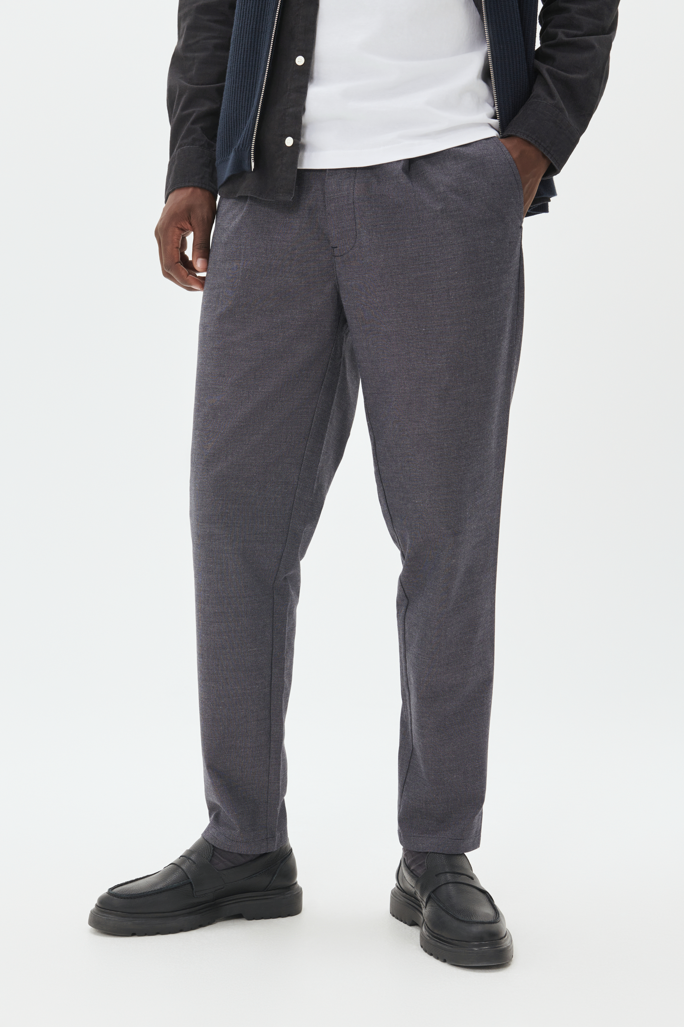 MAkian Trousers in dark navy melange colour
